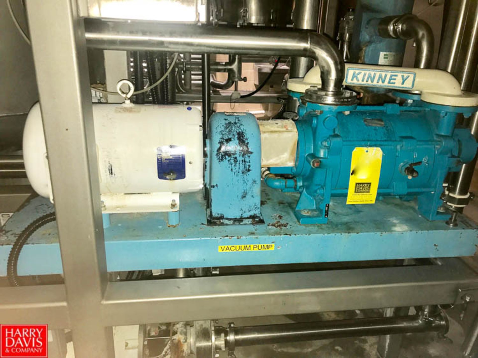 Kinney Vacuum Pump (Located in Seneca, MO) Rigging: $ 100