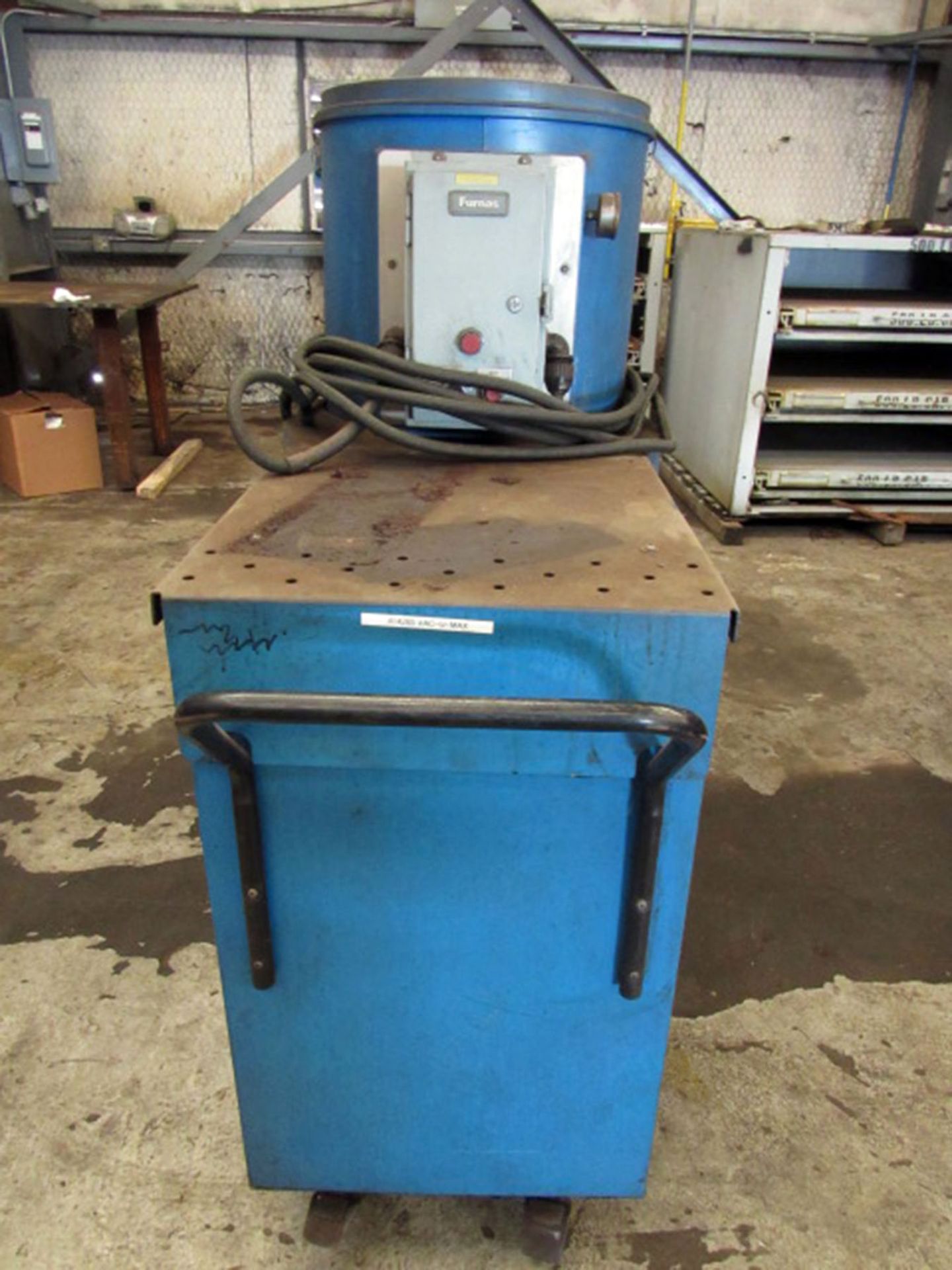 Vac-U-Max Model 61865 2 Cu. Yard Self-Dumping Chip Hopper with Vacuum - Image 2 of 7