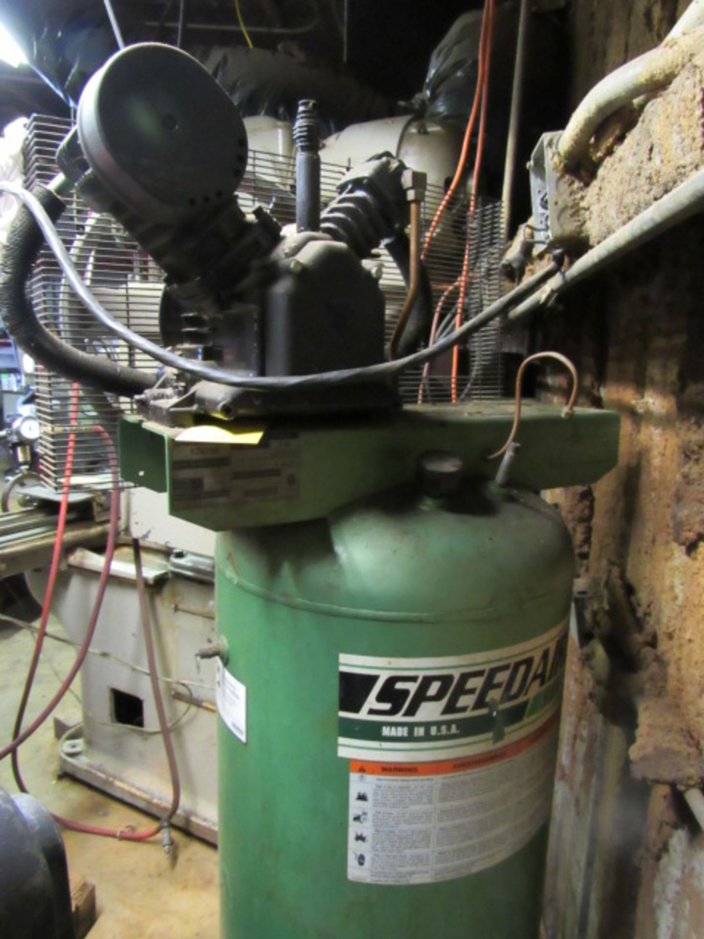 Speedair 60 Gallon 5 HP Tank Mount Air Compressor