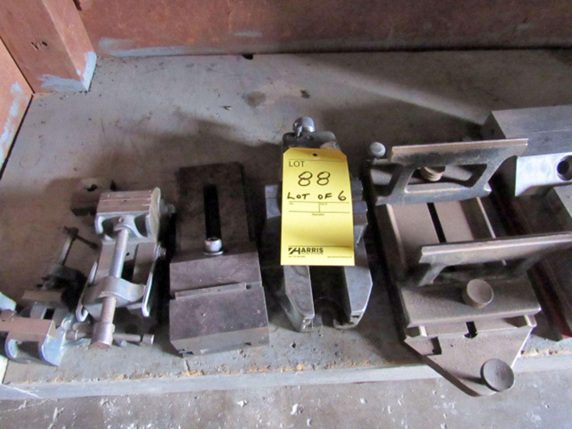 Lot of 6 Small Vises - Image 3 of 3
