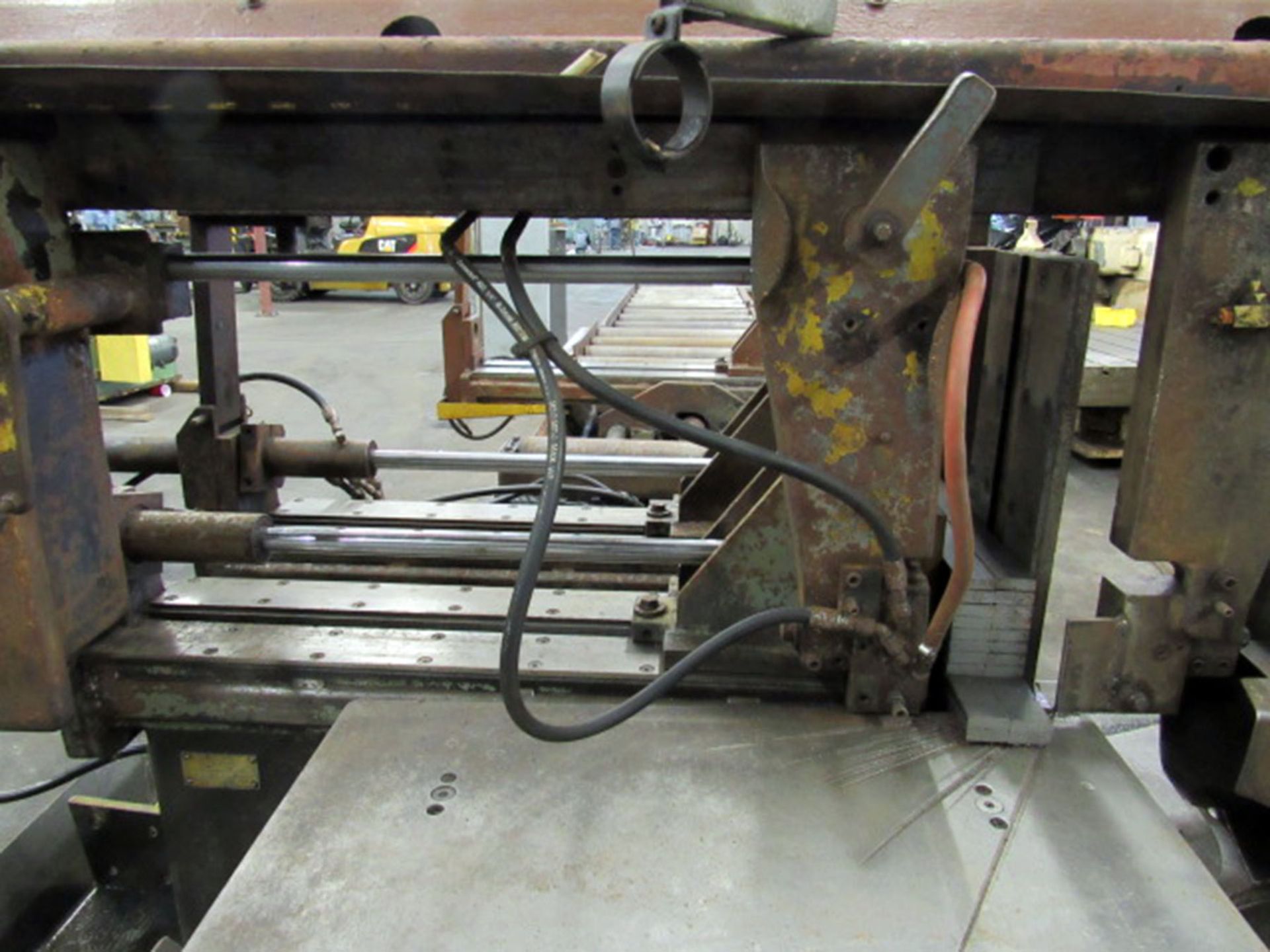 Hyd-Mech Model S-25A Mitering Automatic Horizontal Bandsaw - Image 4 of 9