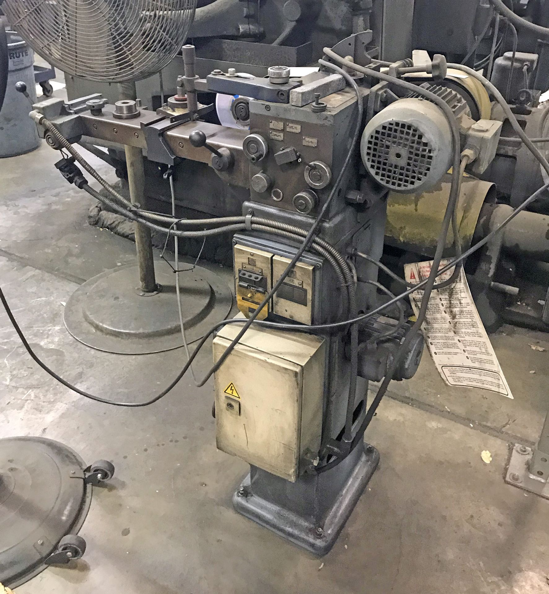 Schmidt Tempo Type K4 Manual Grinder - Image 4 of 9