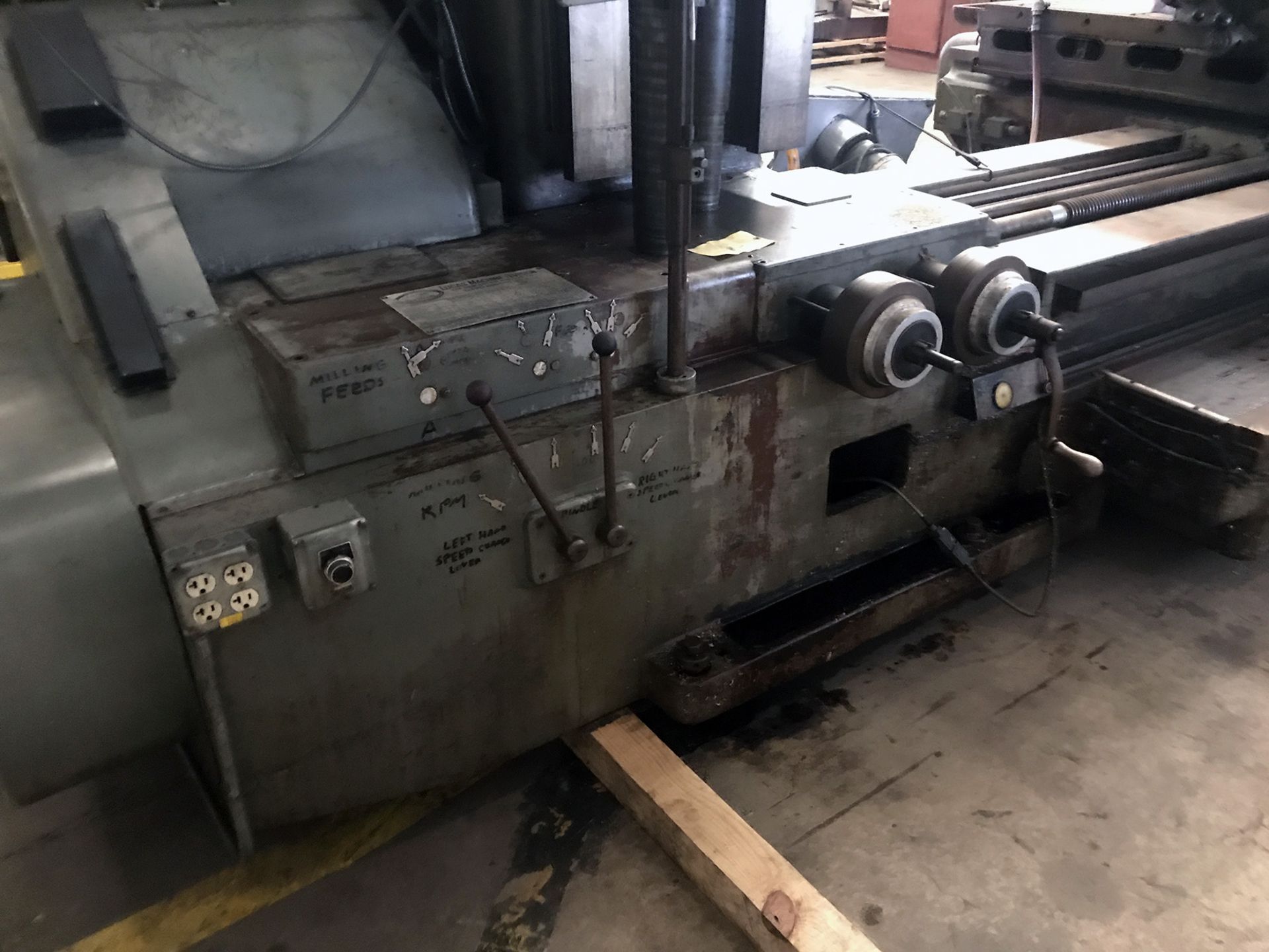 4" Lucas Table Type Horizontal Boring Mill - Image 5 of 12