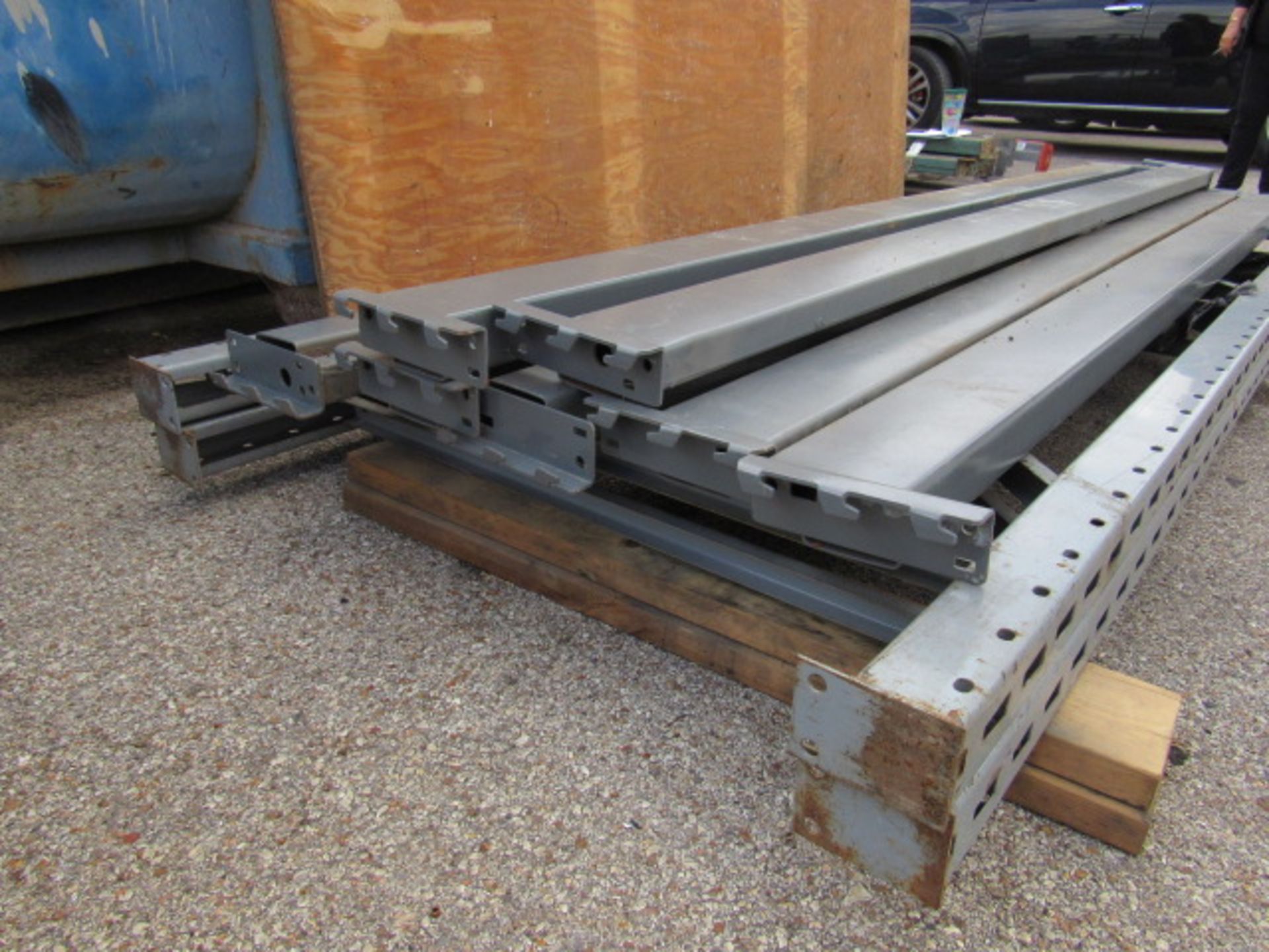 Lot of Pallet Racks with Uprights and Cross Beams - Image 14 of 14