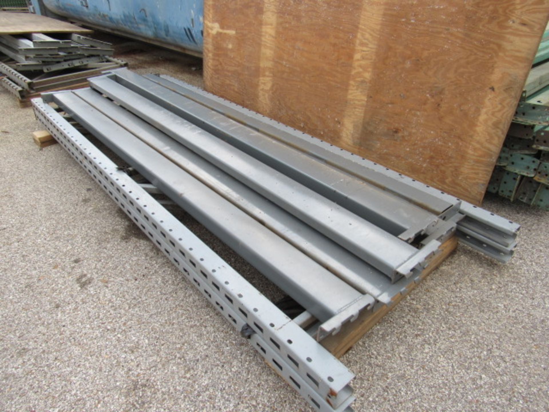 Lot of Pallet Racks with Uprights and Cross Beams - Image 11 of 14