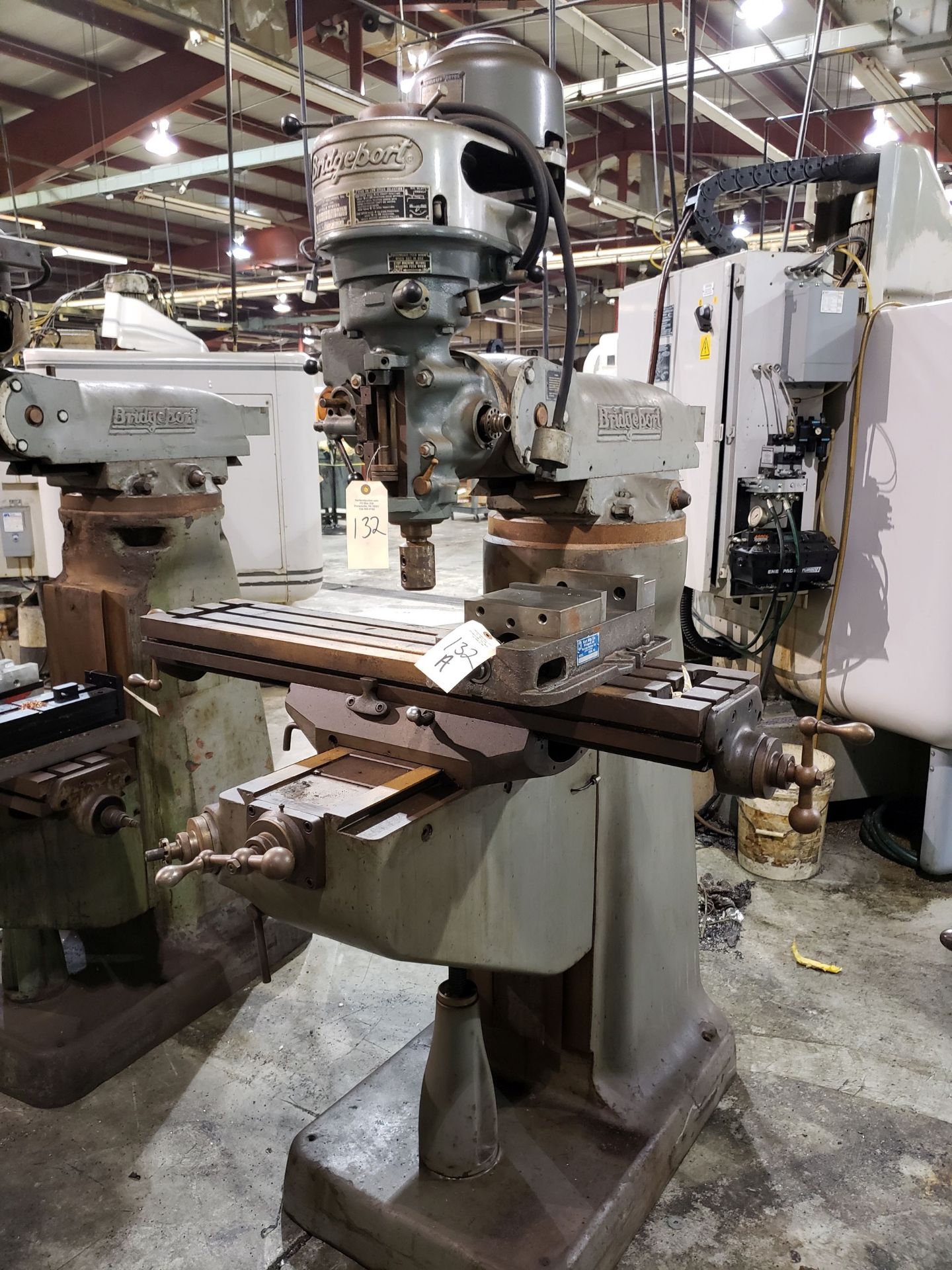 BRIDGEPORT VERT MILL 9X42 TABLE SN 191156