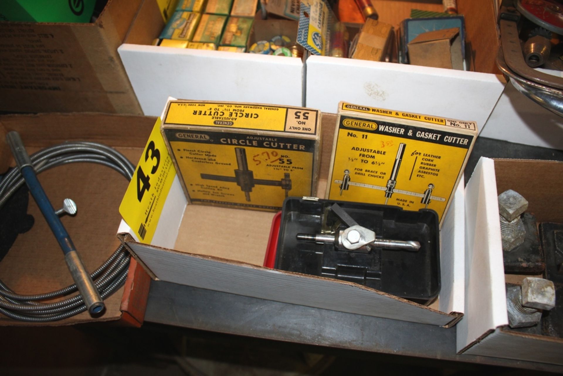 GENERAL CIRCLE CUTTER & WASHER/GASKET CUTTER IN BOX