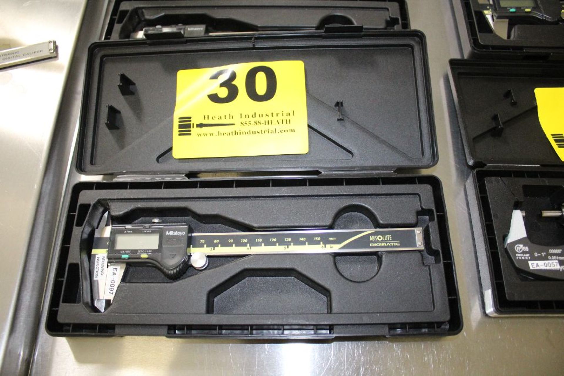 MITUTOYO MODEL 500-196-20 ABSOLUTE DIGIMATIC CALIPER, 0 - 6", WITH DEPTH GAGE AND CASE