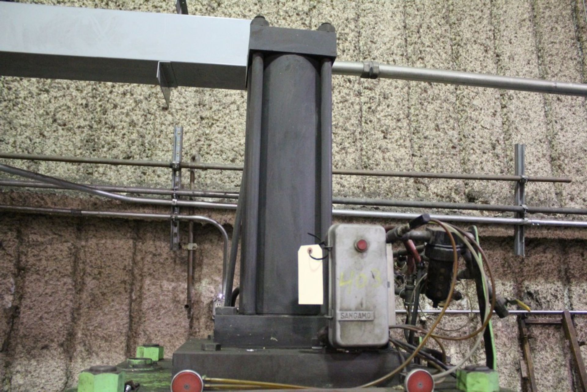 4 POST DOWNACTING PNEUMATIC PRESS, 21”X27” BETWEEN POSTS - Image 2 of 5