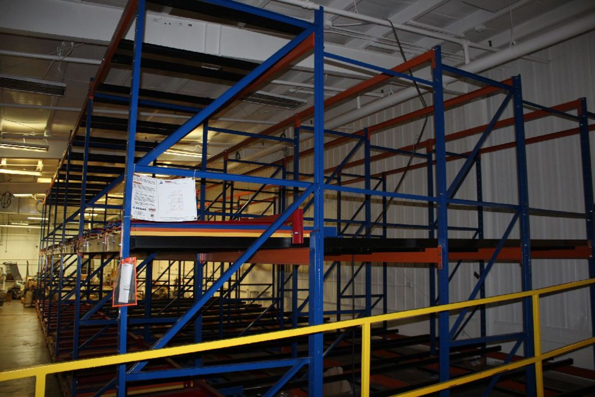 PUSHBACK PALLET RACKING SYSTEM WITH (21) 12' X 54" UPRIGHTS, (108) 8' CROSTAINLESS - Image 4 of 4