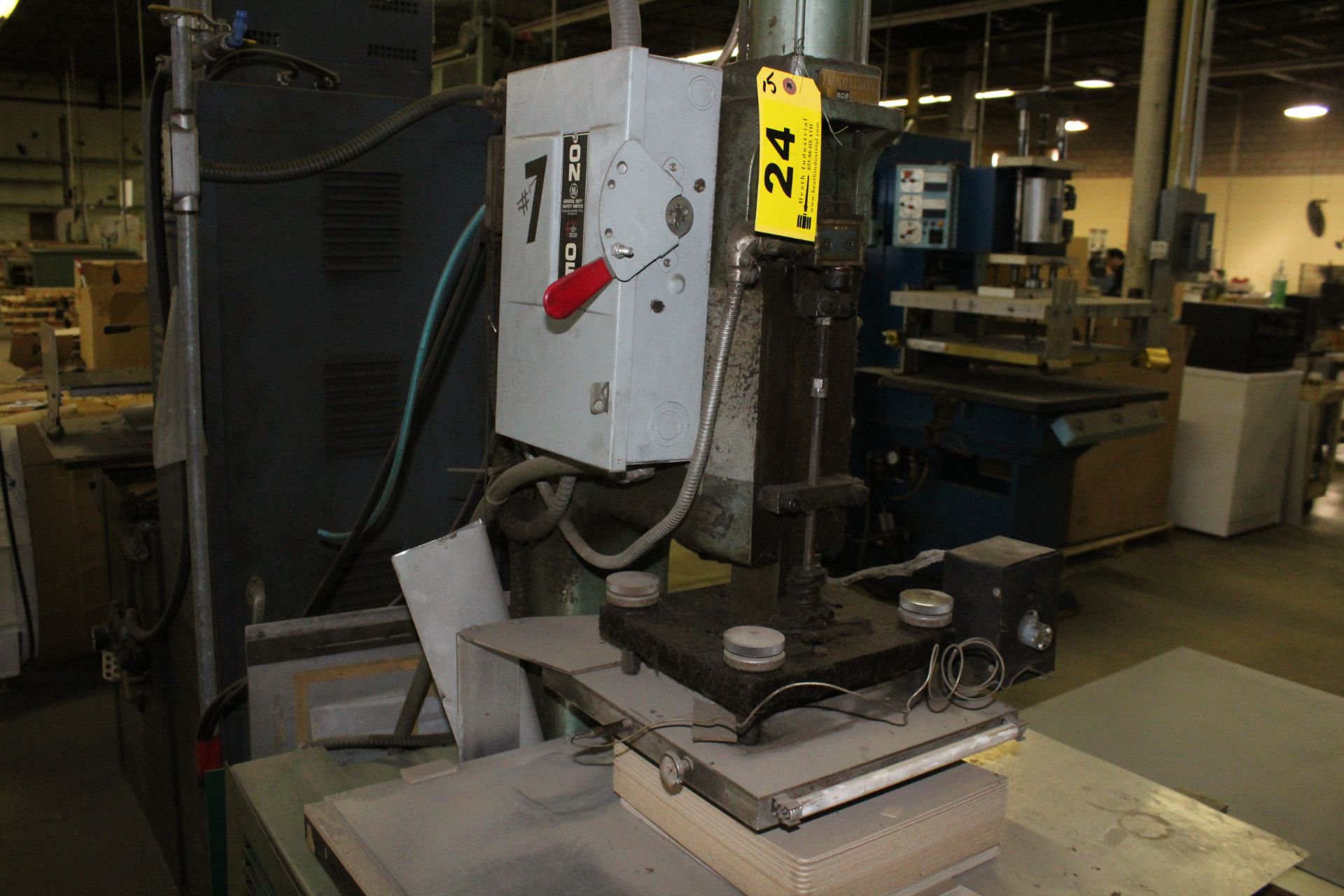 THERMATRON MODEL P20A SEALING PRESS, S/N 20A147 - Image 2 of 5