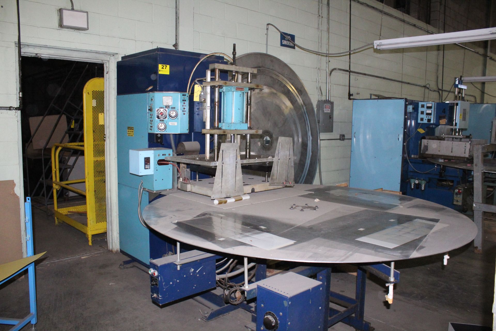 SOLODYNE 10 KW 4-STATION MODEL F10-25 SEALING PRESS, S/N 1336-79, WITH 84” TURNTABLE, PRESEAL/SEAL/C