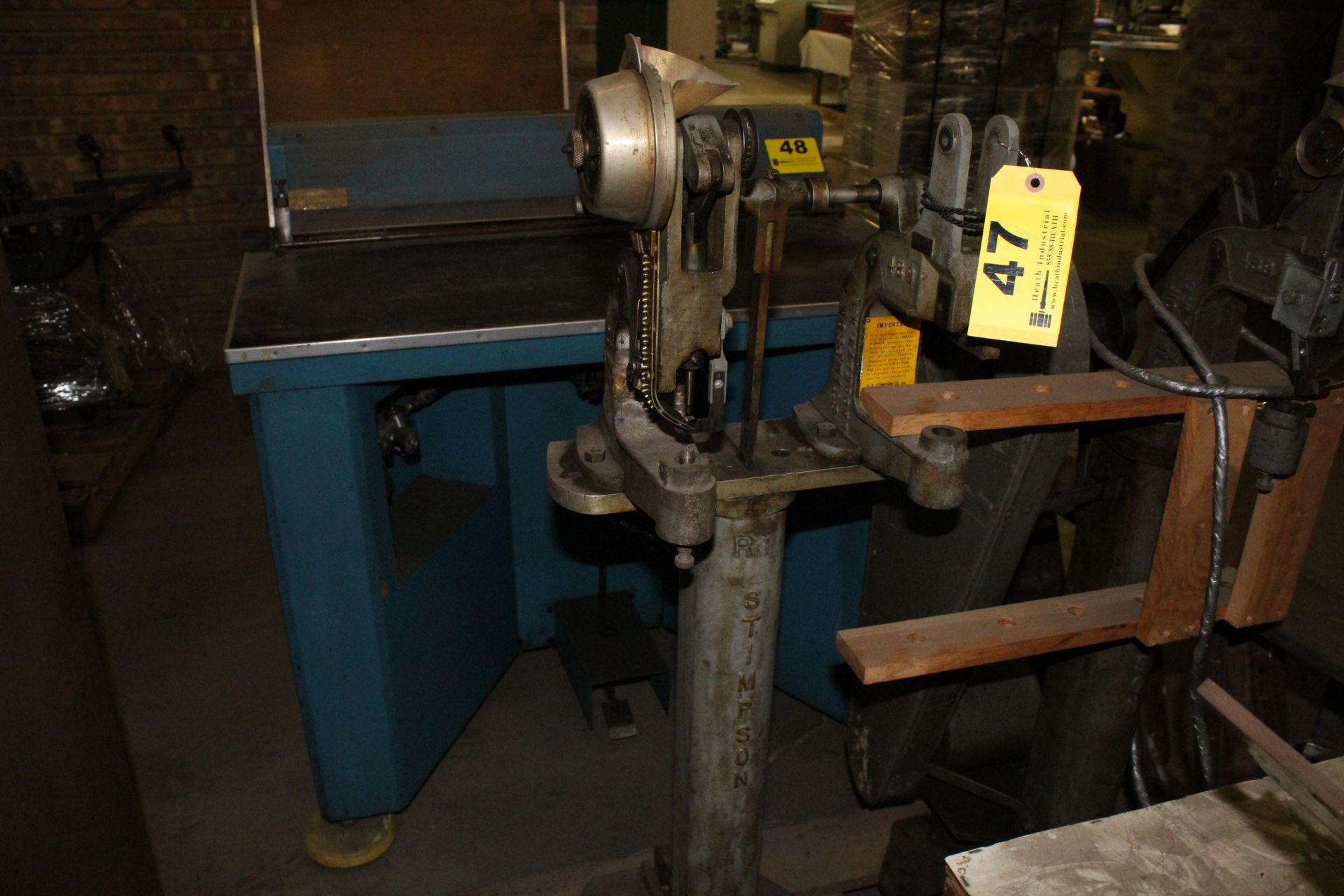 STIMPSON DOUBLE HEAD GROMMET MACHINE