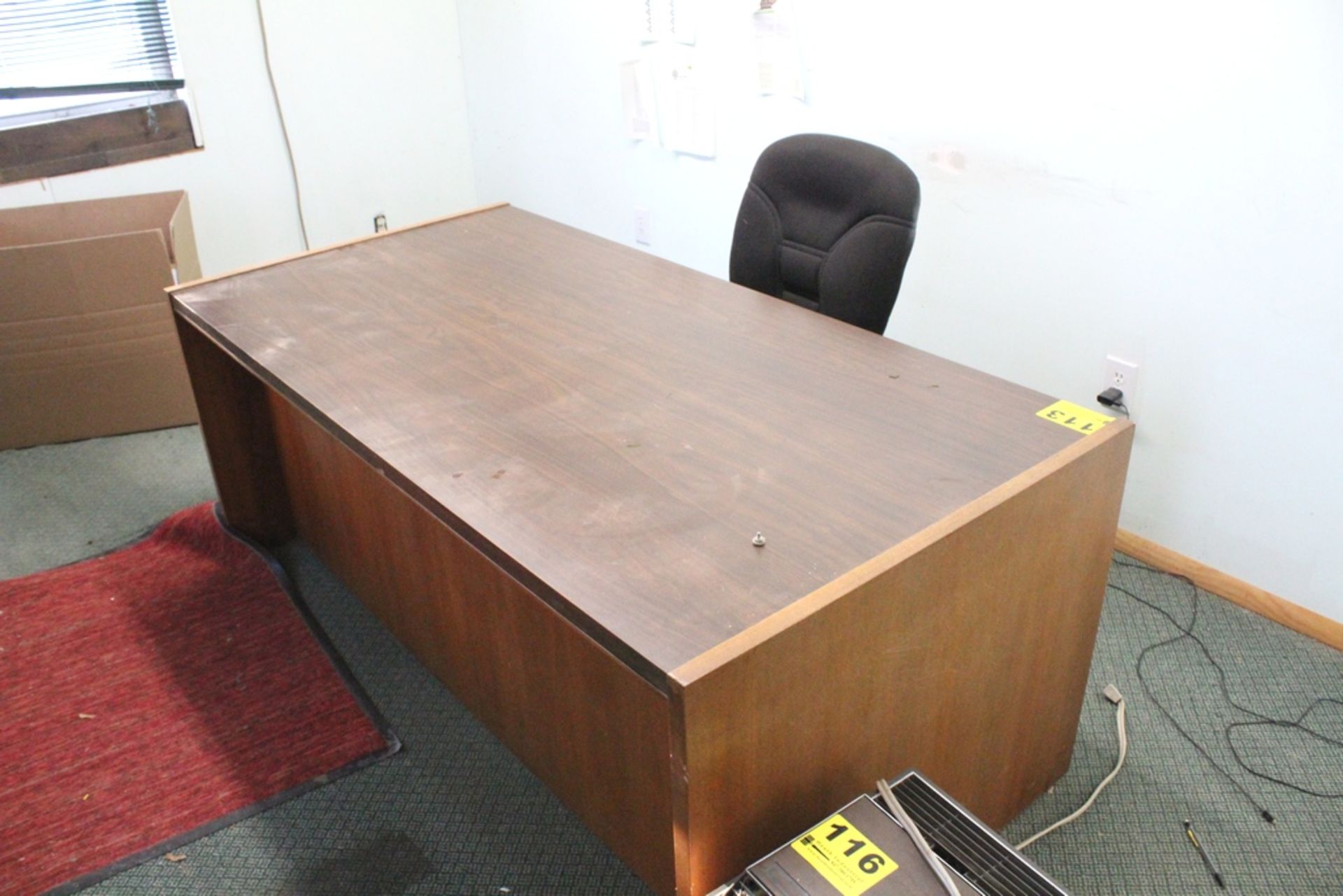 WOOD DESK WITH CHAIR