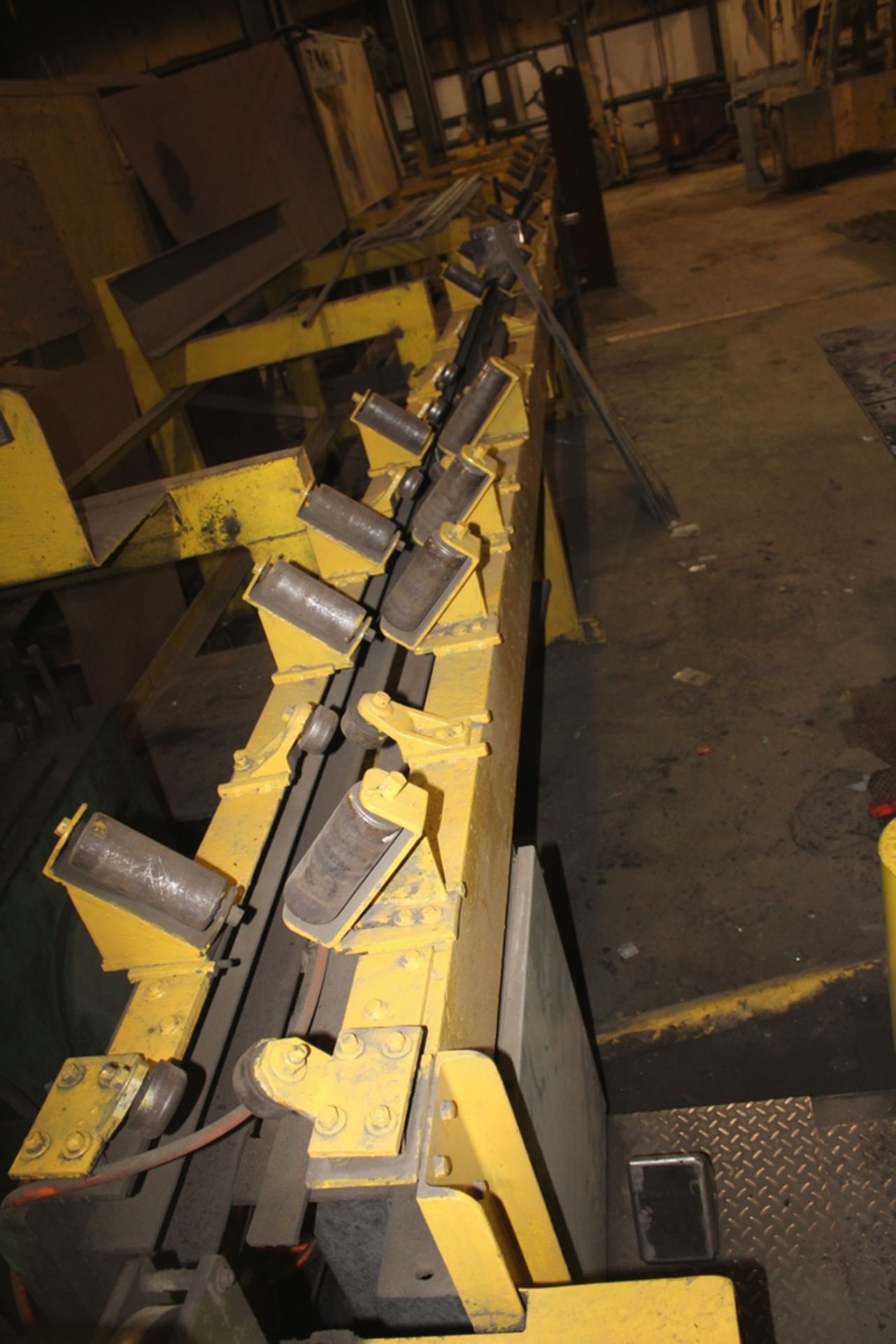 FABRILINE CNC HYDRAULIC ANGLE PUNCH, APPROX. 60 TON, APPROX. 4”X4”X1/4” CAPACITY, INFEED & EXIT - Image 7 of 10