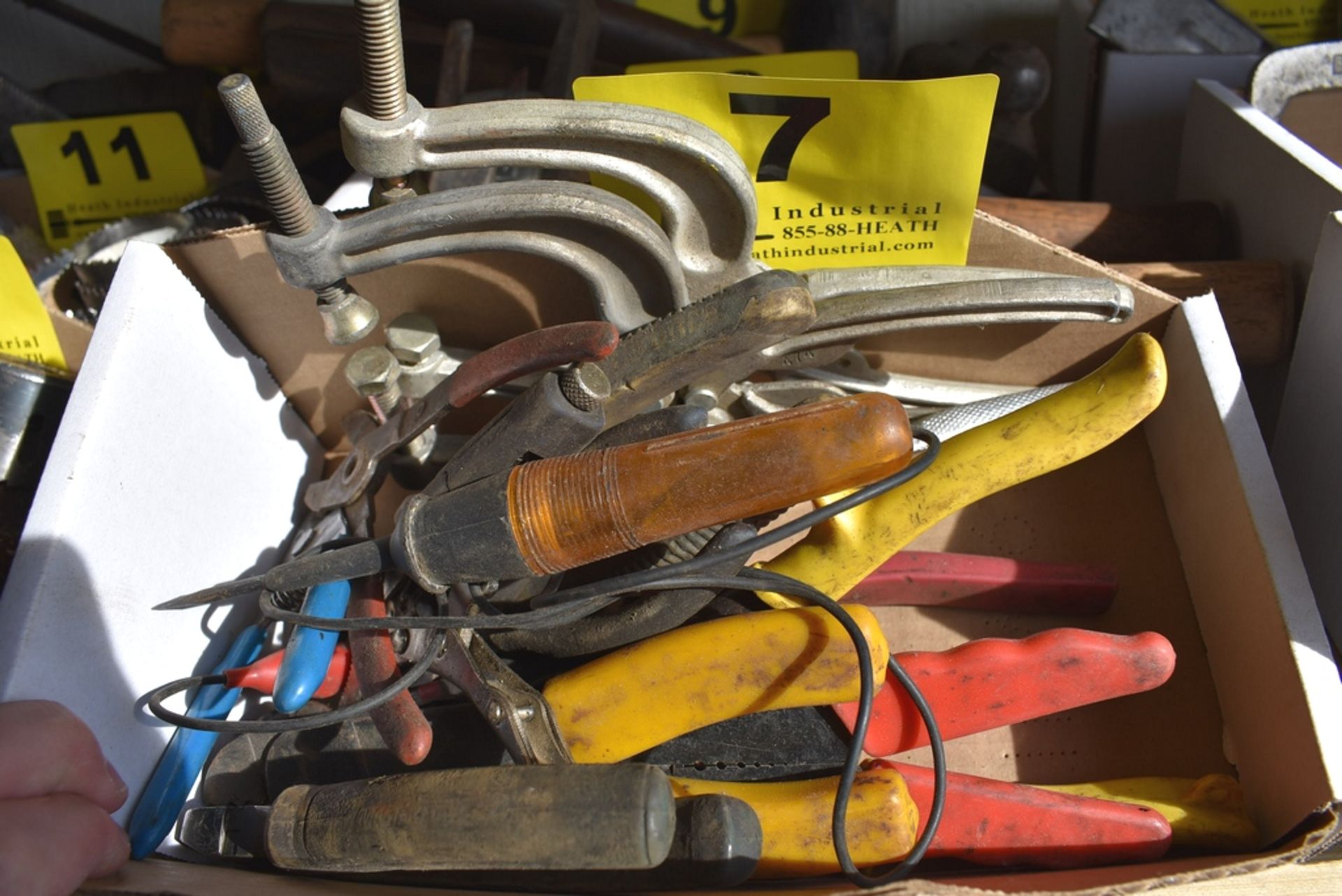 ASSORTED PLIERS, WIRE CUTTERS, CAMPS & TEST LIGHT