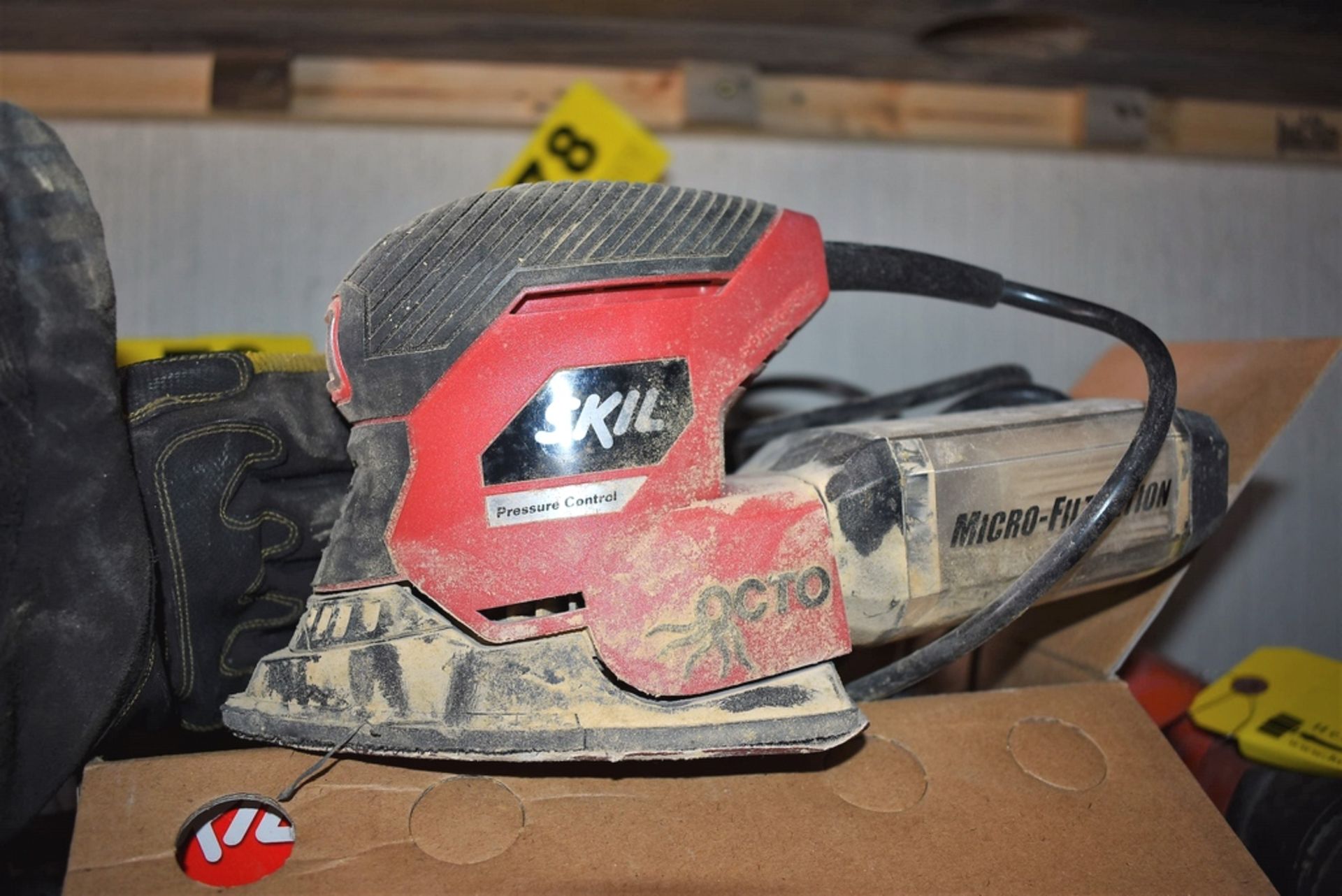 SKIL MODEL 7302-02 MULTI FINISHING SANDER - Image 3 of 3