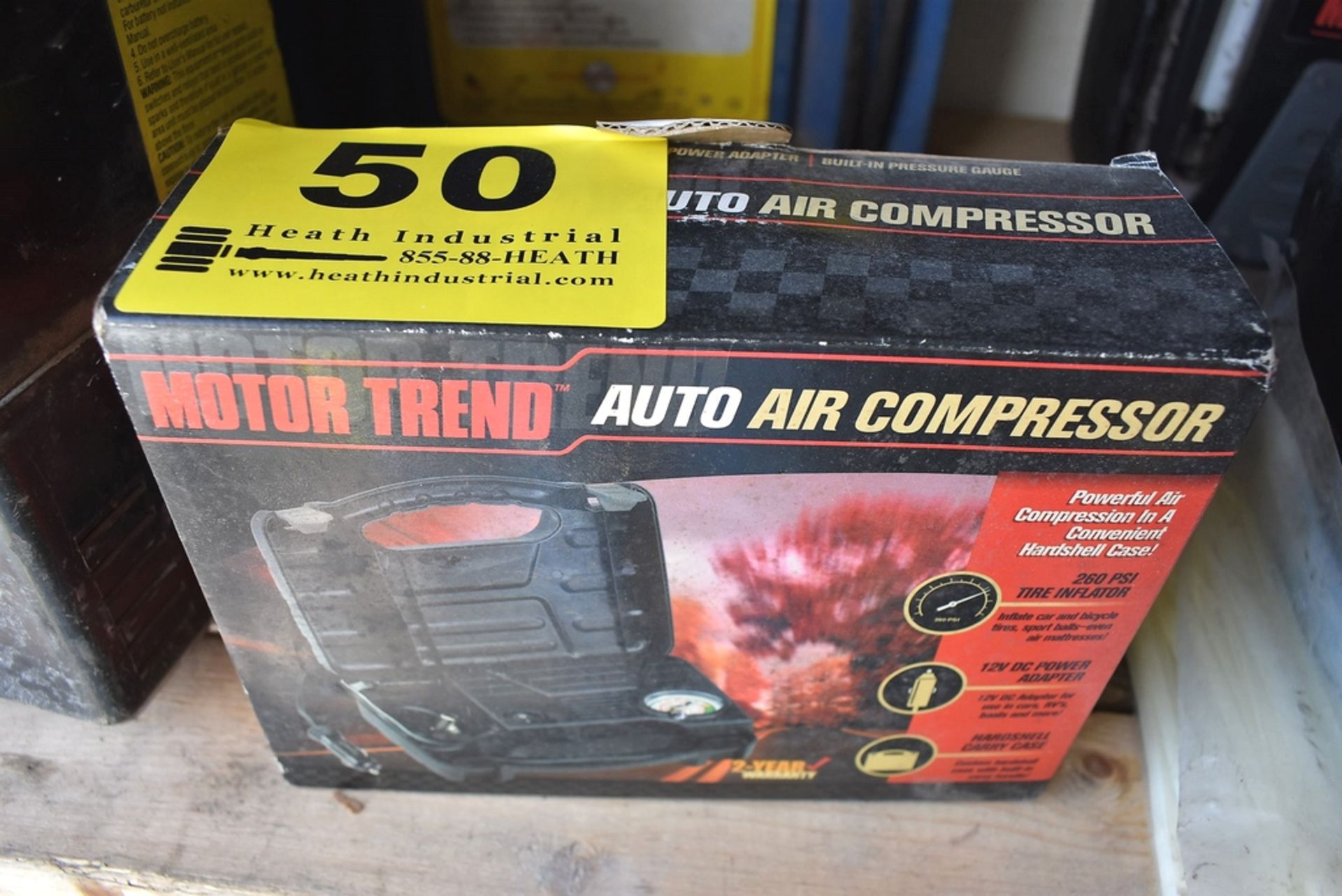 MOTOR TREND AUTO AIR COMPRESSOR