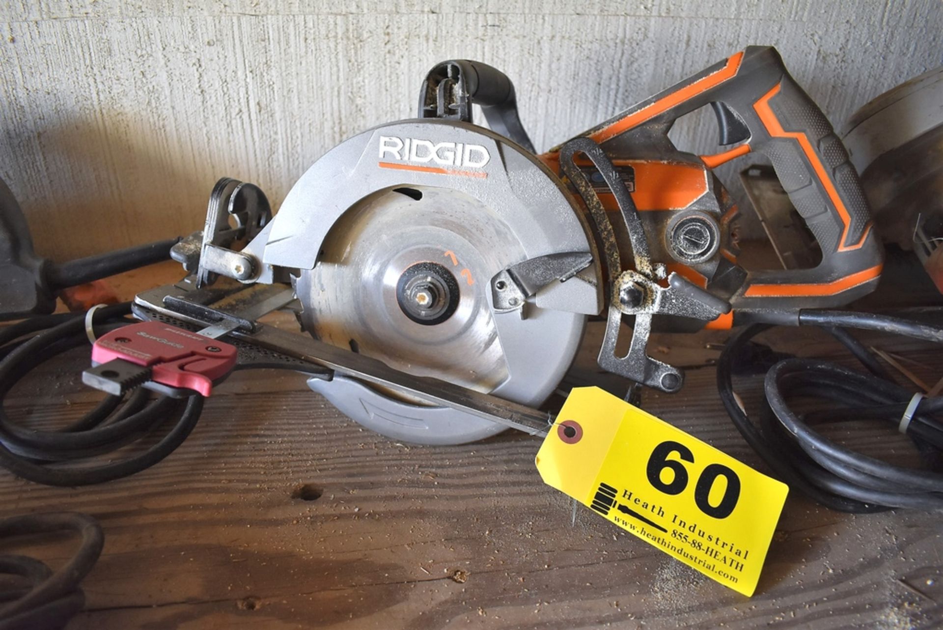 RIGID 7-1/4" MODEL R32104 CIRCULAR SAW