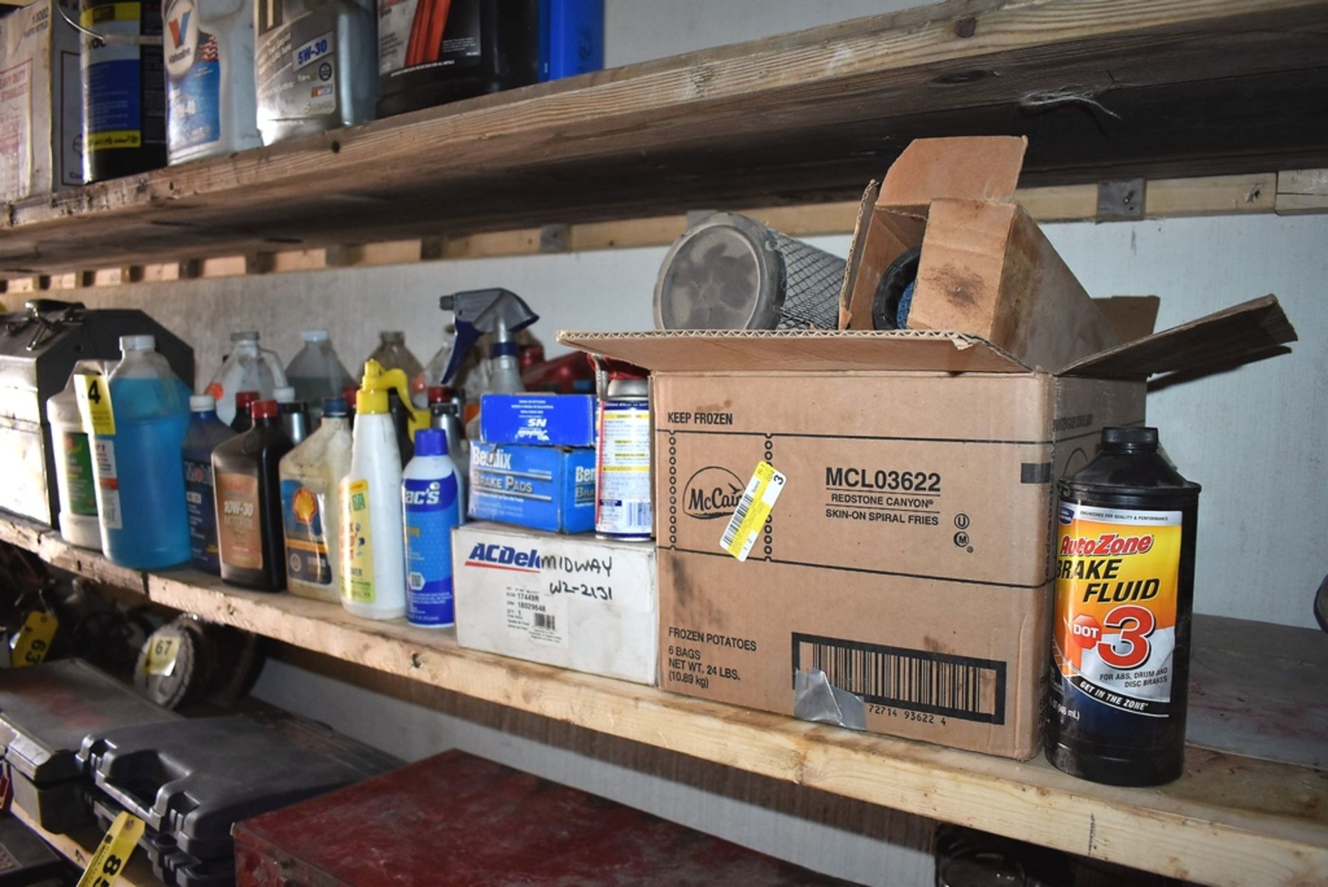 LARGE QUANTITY OF ASSORTED OIL, ANTIFREEZE & MISC. - Image 2 of 3