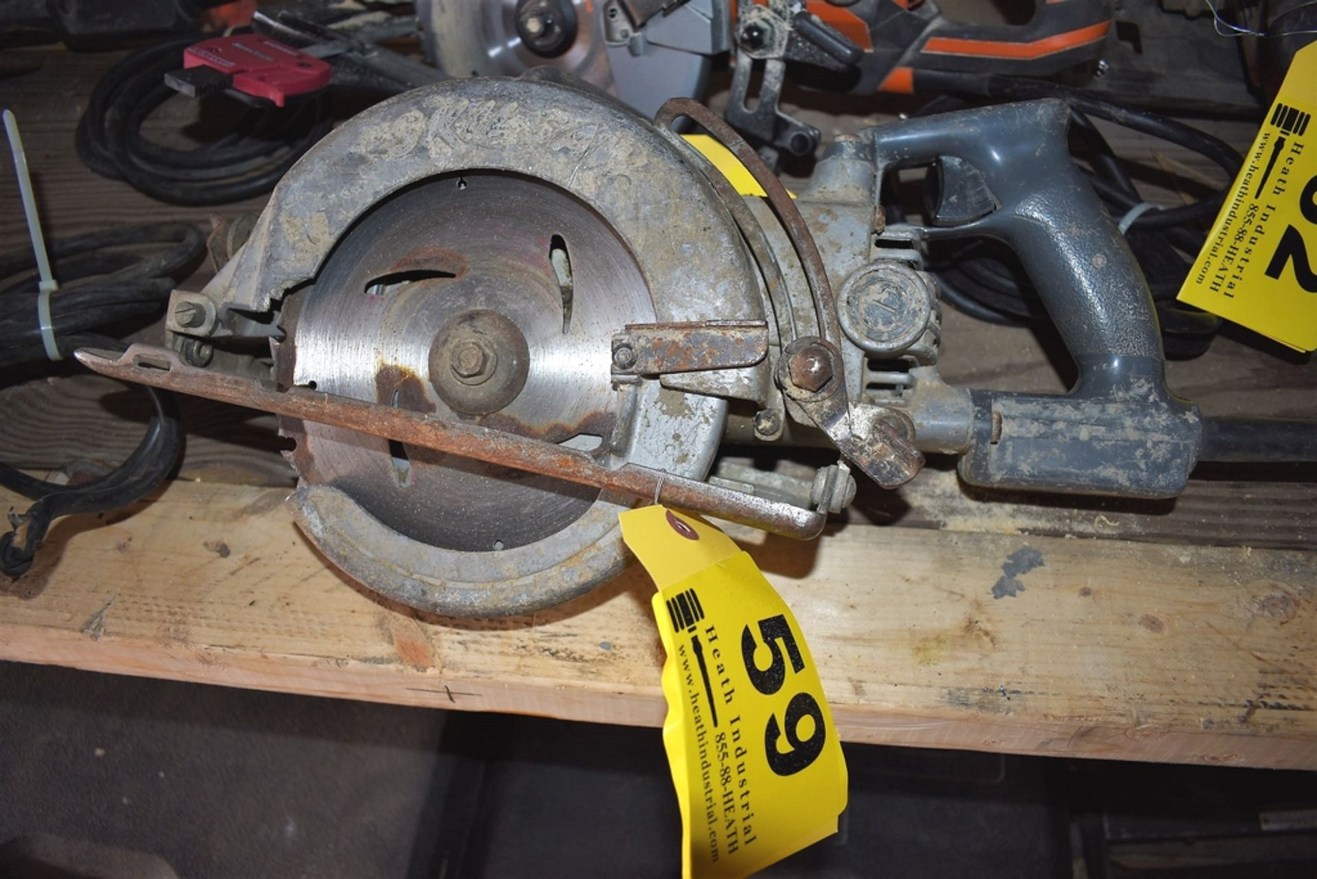 SKILSAW 7-1/4" MODEL HD77 WORM DRIVE SAW