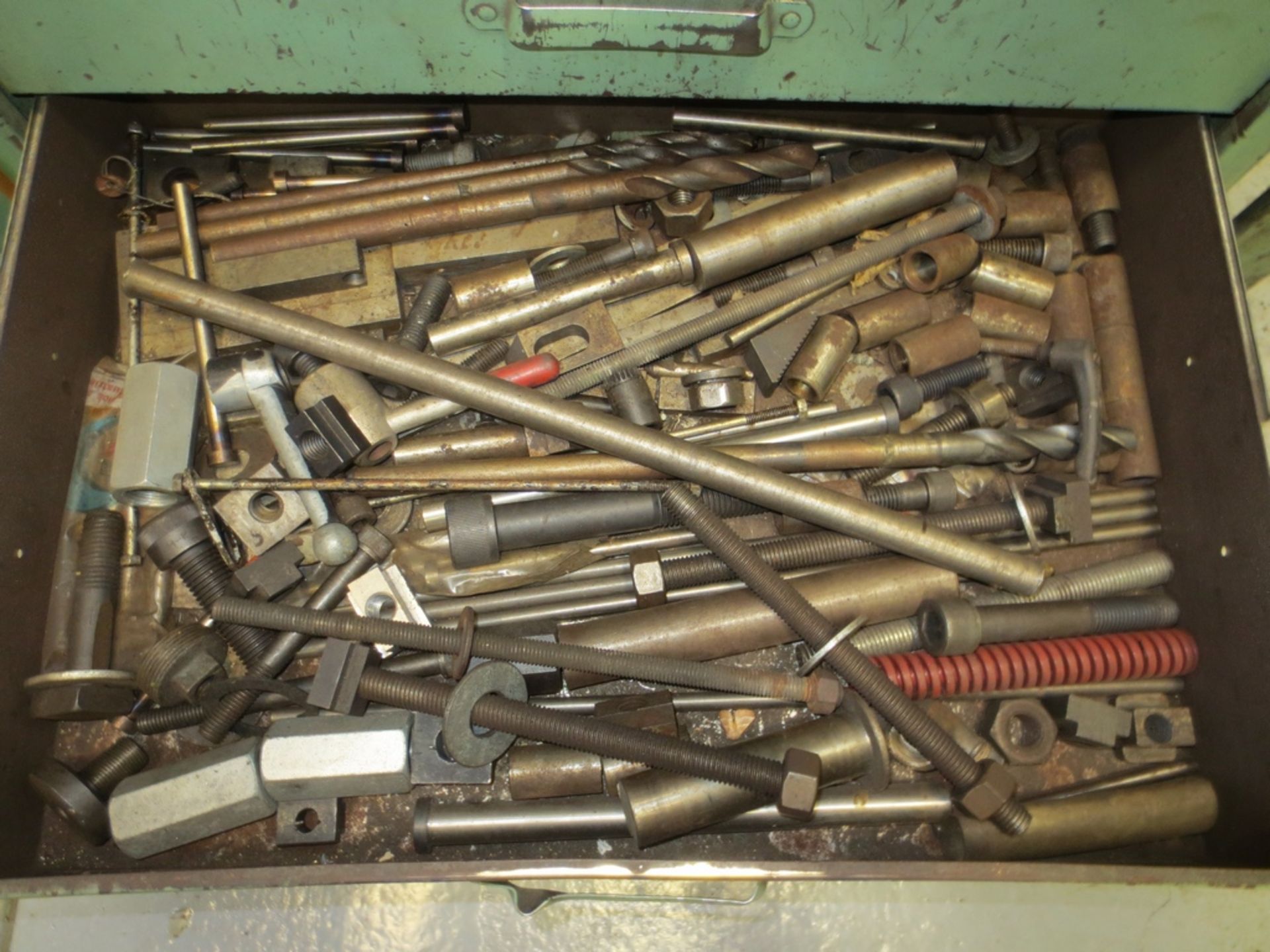 TOOL BOX WITH CONTENTS - Image 2 of 6