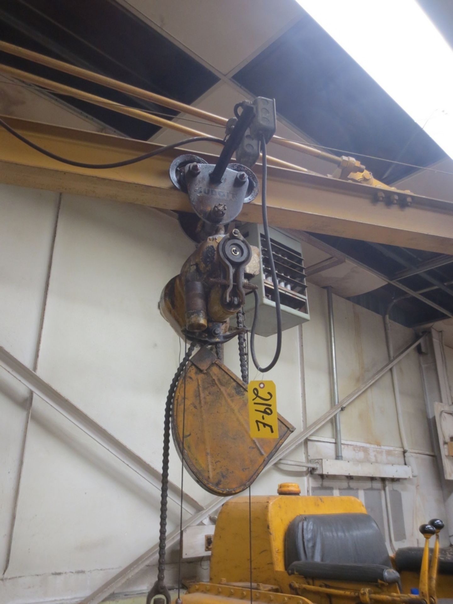 ONE TON JIB CRANE WITH BUDGIT HOIST - Image 2 of 2