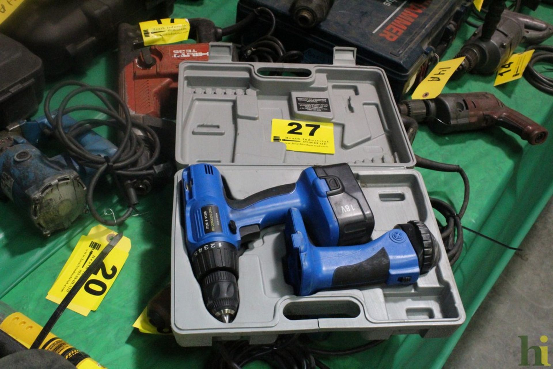 RECHARGEABLE ELECTRIC DRILL AND FLASHLIGHT WITH BATTERY, NO CHARGER, WITH CASE
