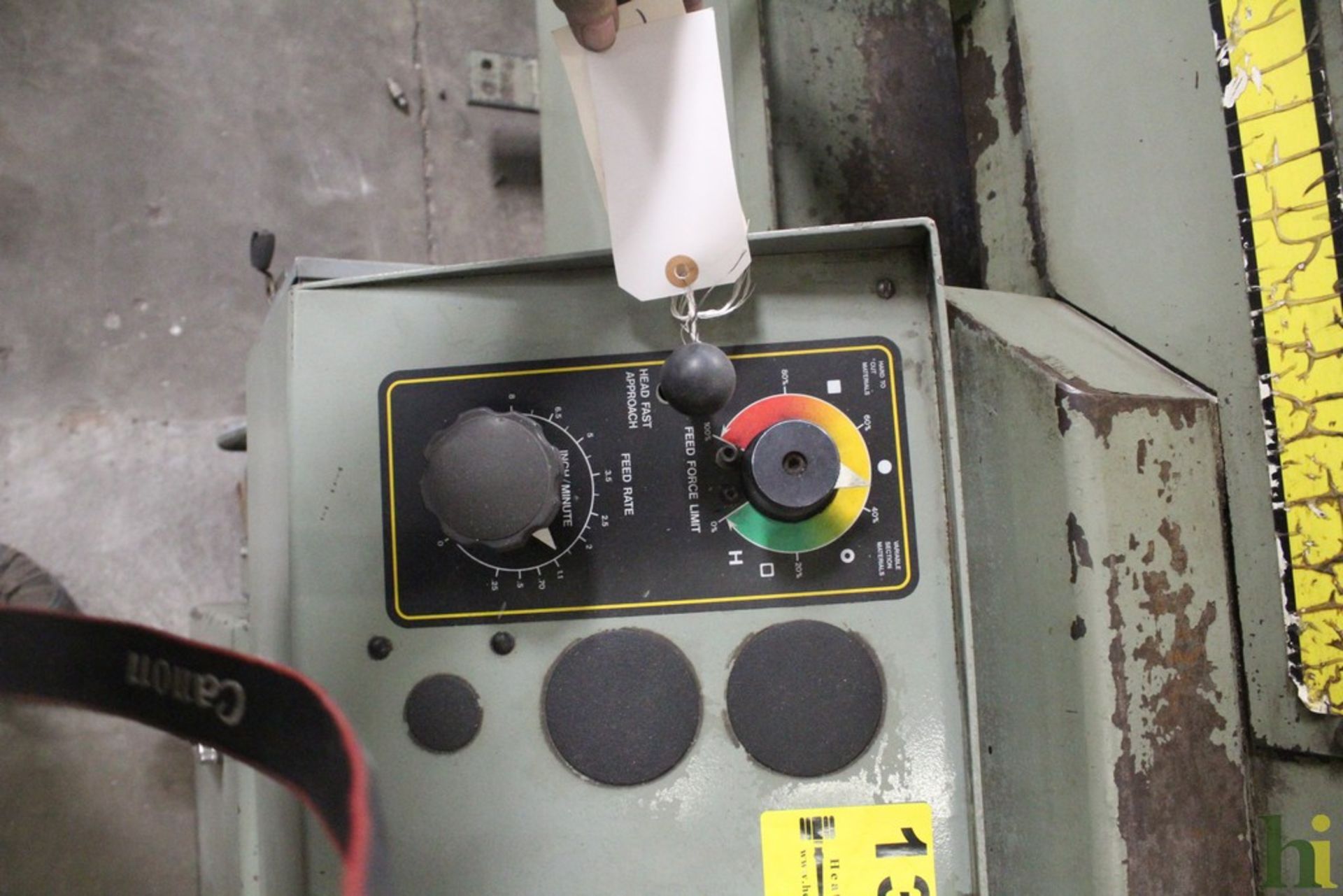 HYD-MECH MODEL 14A VERTICAL BAND SAW, S/N H0397001, 90 DEGREE TILT, SEQUENCER - Image 7 of 9