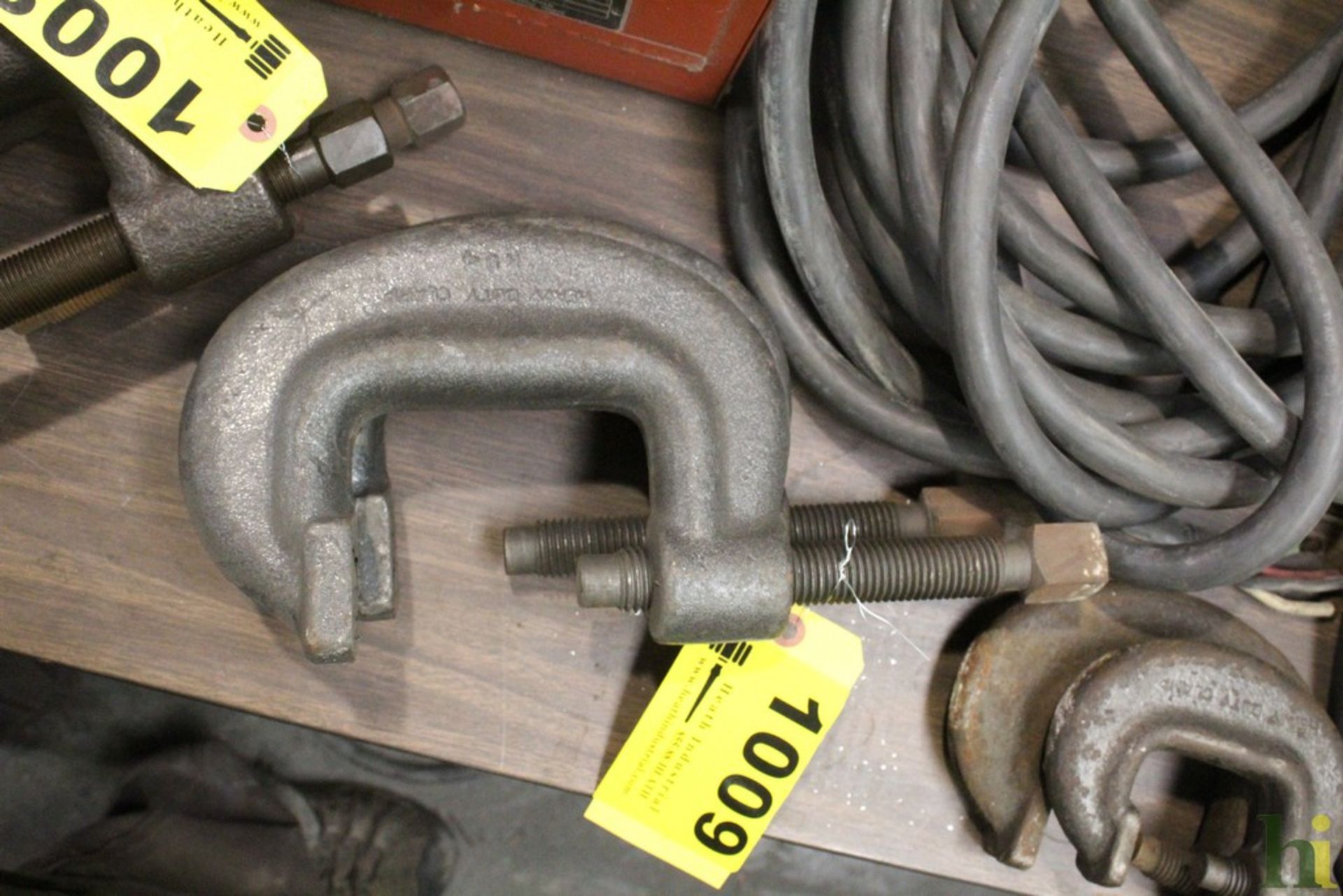 (2) 4" HEAVY DUTY CLAMPS