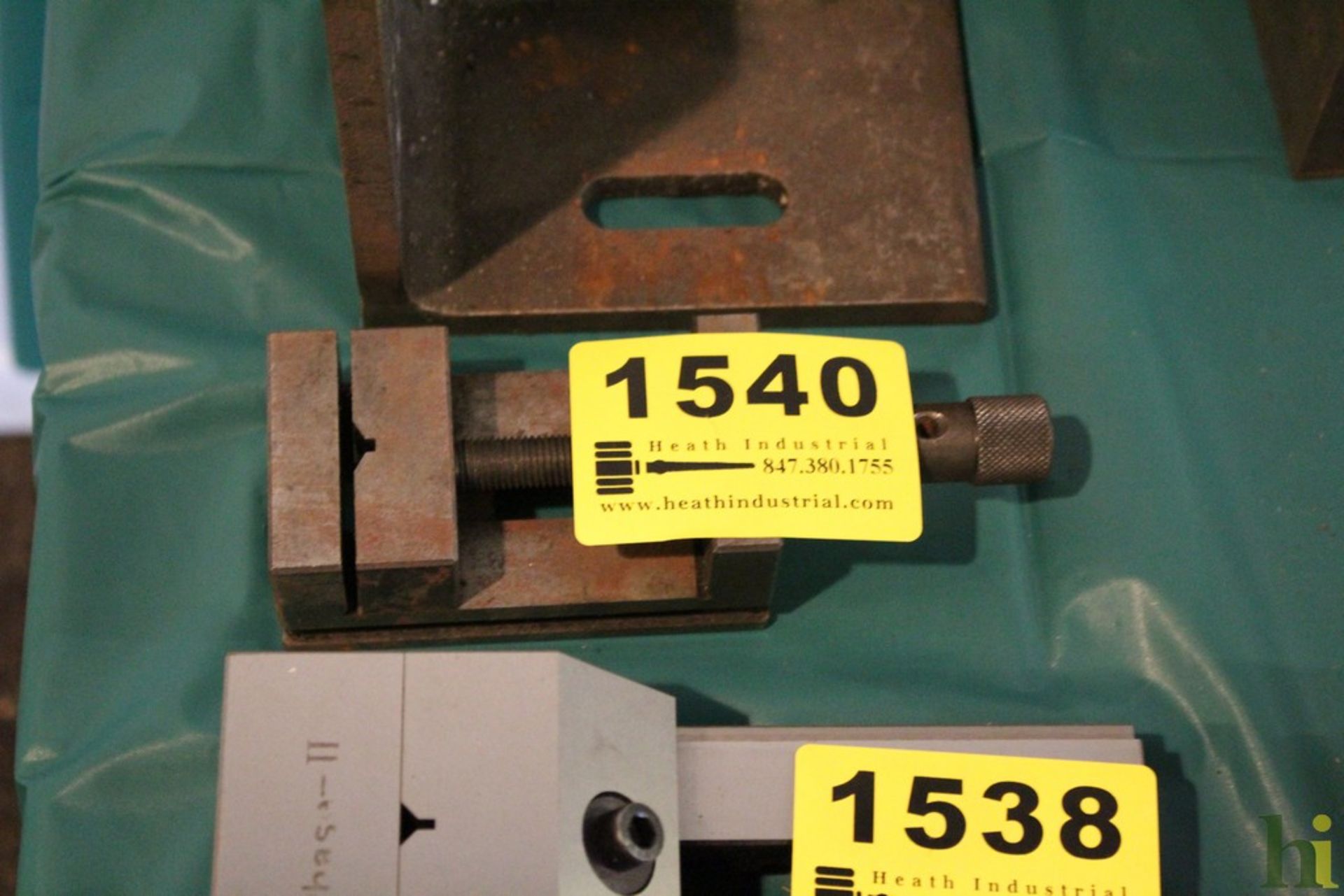 2-1/4" PRECISION VISE