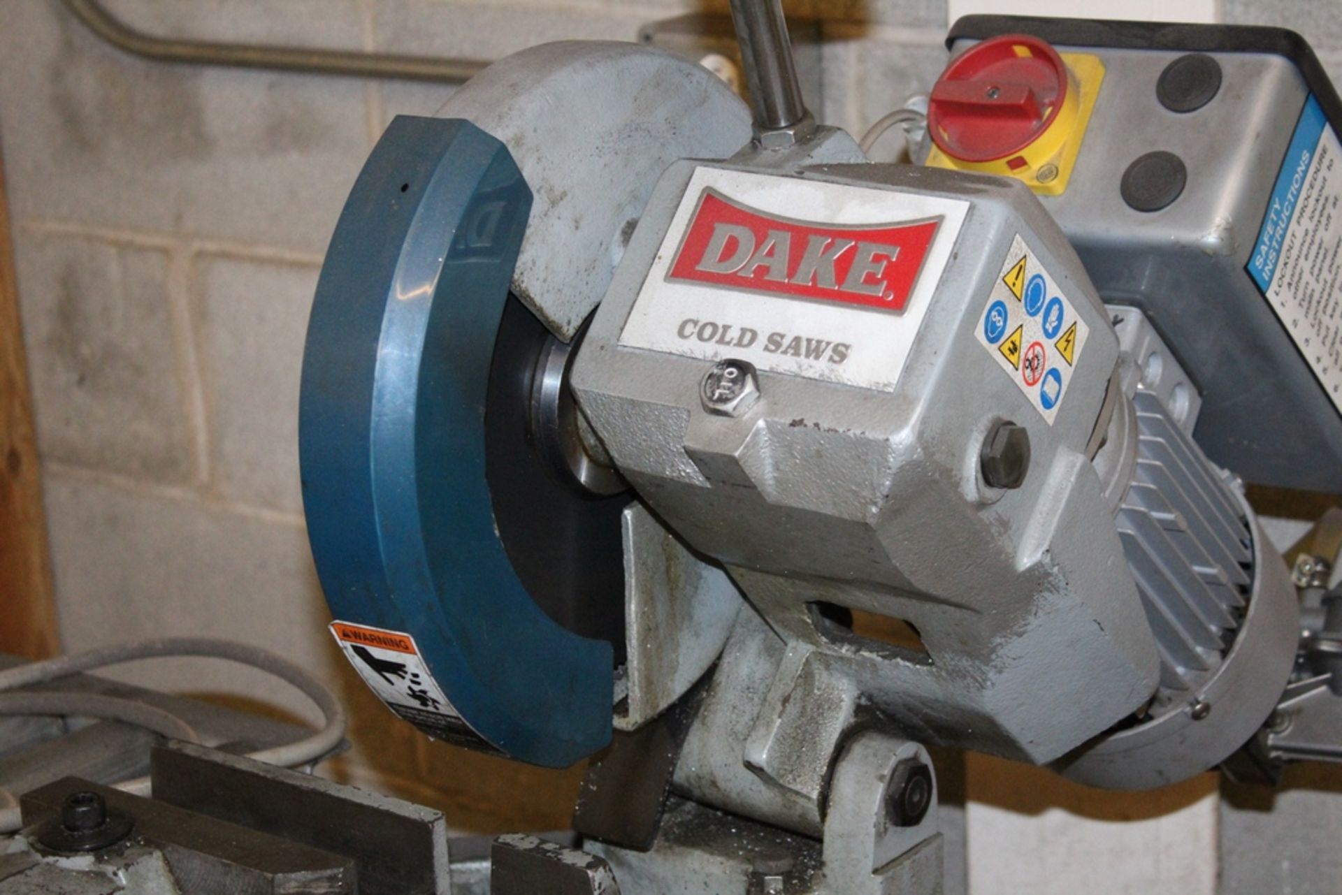 DAKE MODEL 250F COLD SAW, S/N 1062711, WITH INFEED/OUT ROLLER CONVEYOR - Image 2 of 4