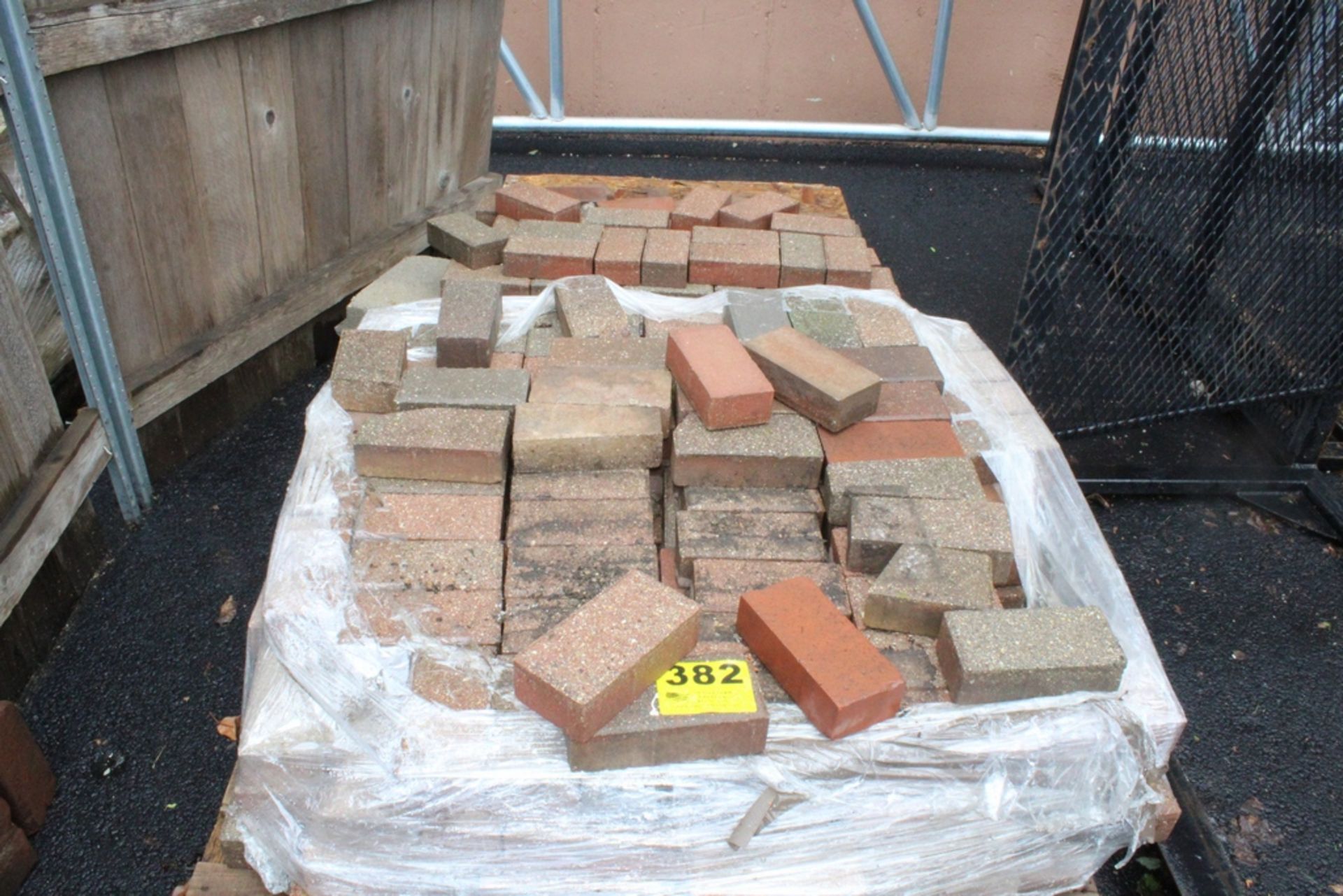 ASSORTED BRICKS ON TWO SKIDS - THIS ITEM LOCATED AT 1530 WILEY ROAD, SCHAUMBURG, IL