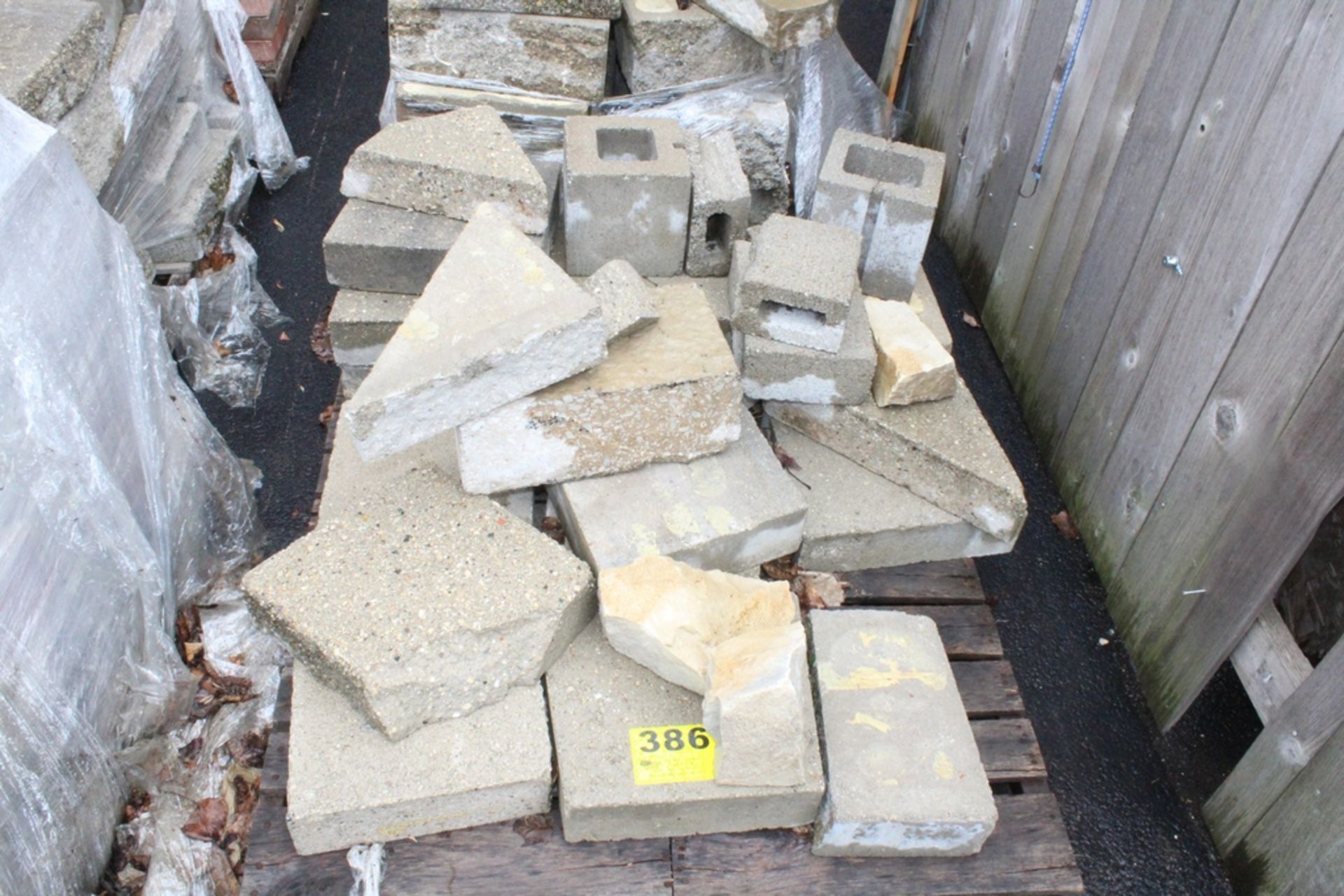 ASSORTED CONCRETE BLOCKS ON SKID - THIS ITEM LOCATED AT 1530 WILEY ROAD, SCHAUMBURG, ILA
