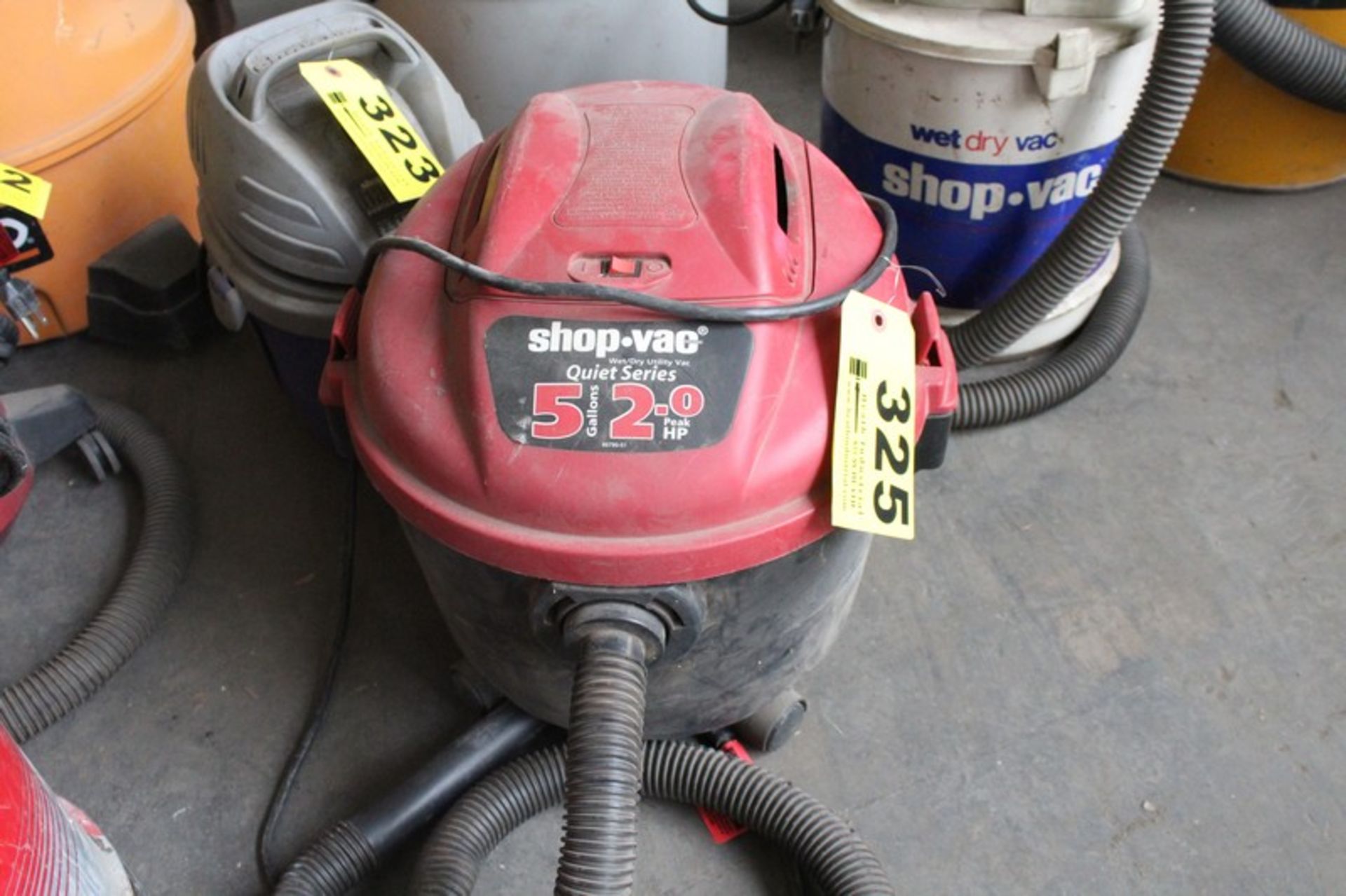 SHOP VAC 5 GALLON 2 HP SHOP VAC