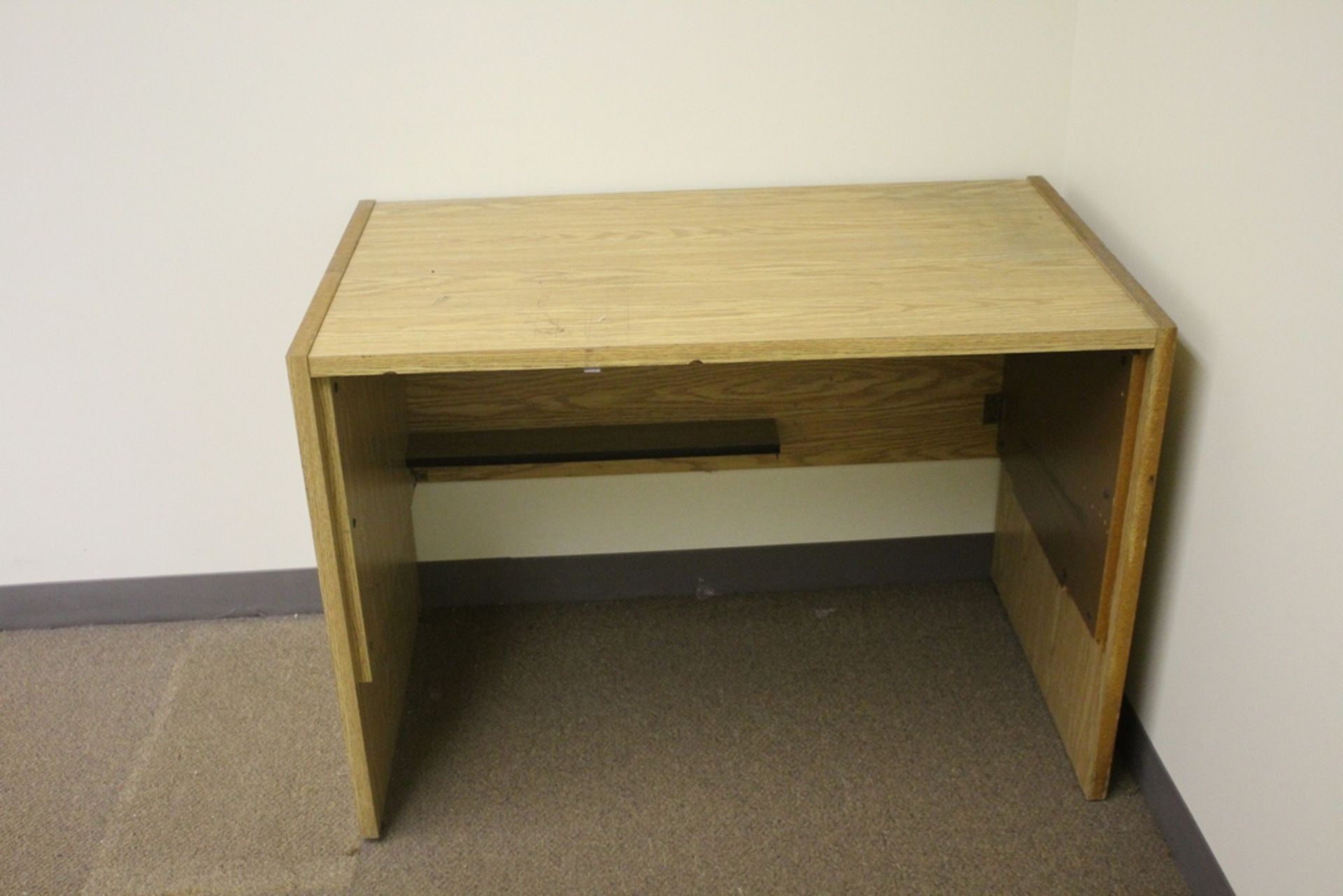 WOOD OFFICE DESK, 72" X 78" WITH TABLE 42" X 24" - Image 3 of 3