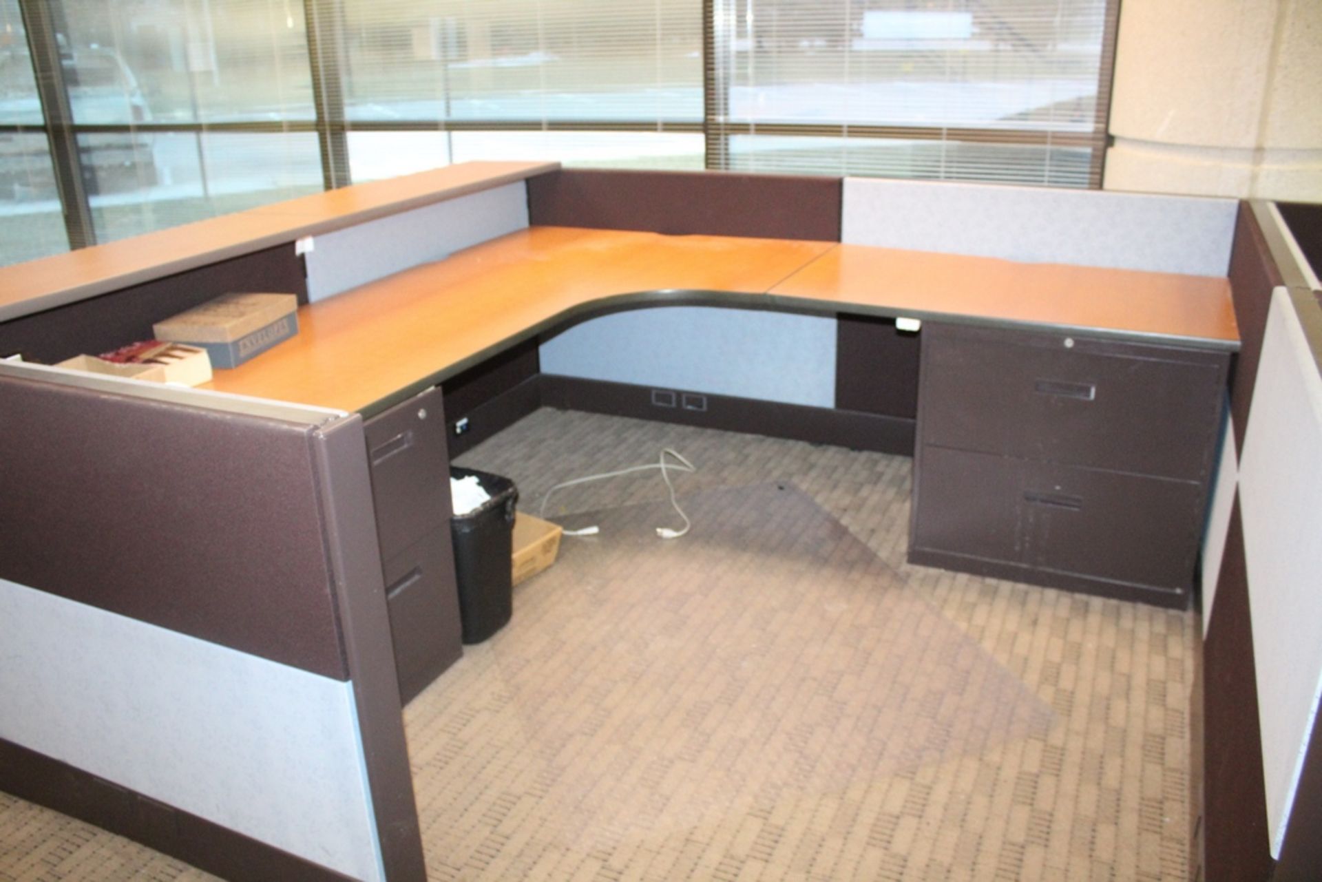 (2) STATION RECEPTIONIST CUBICLE, 8' X 16' - Image 2 of 4