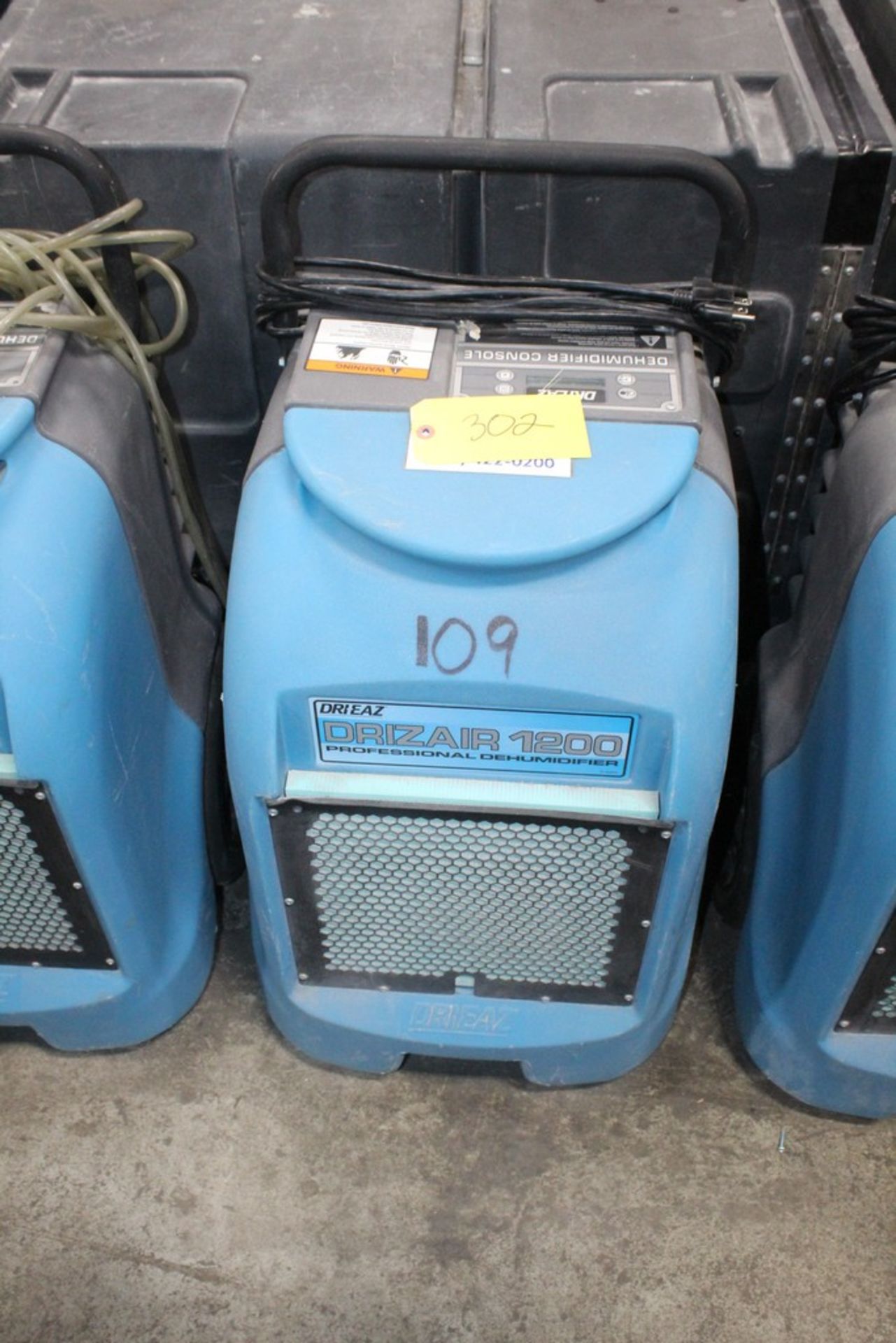 DRIEAZ 1200 PROFESSIONAL DEHUMIFIER, MODEL F203 COMPACT 18 GALLON