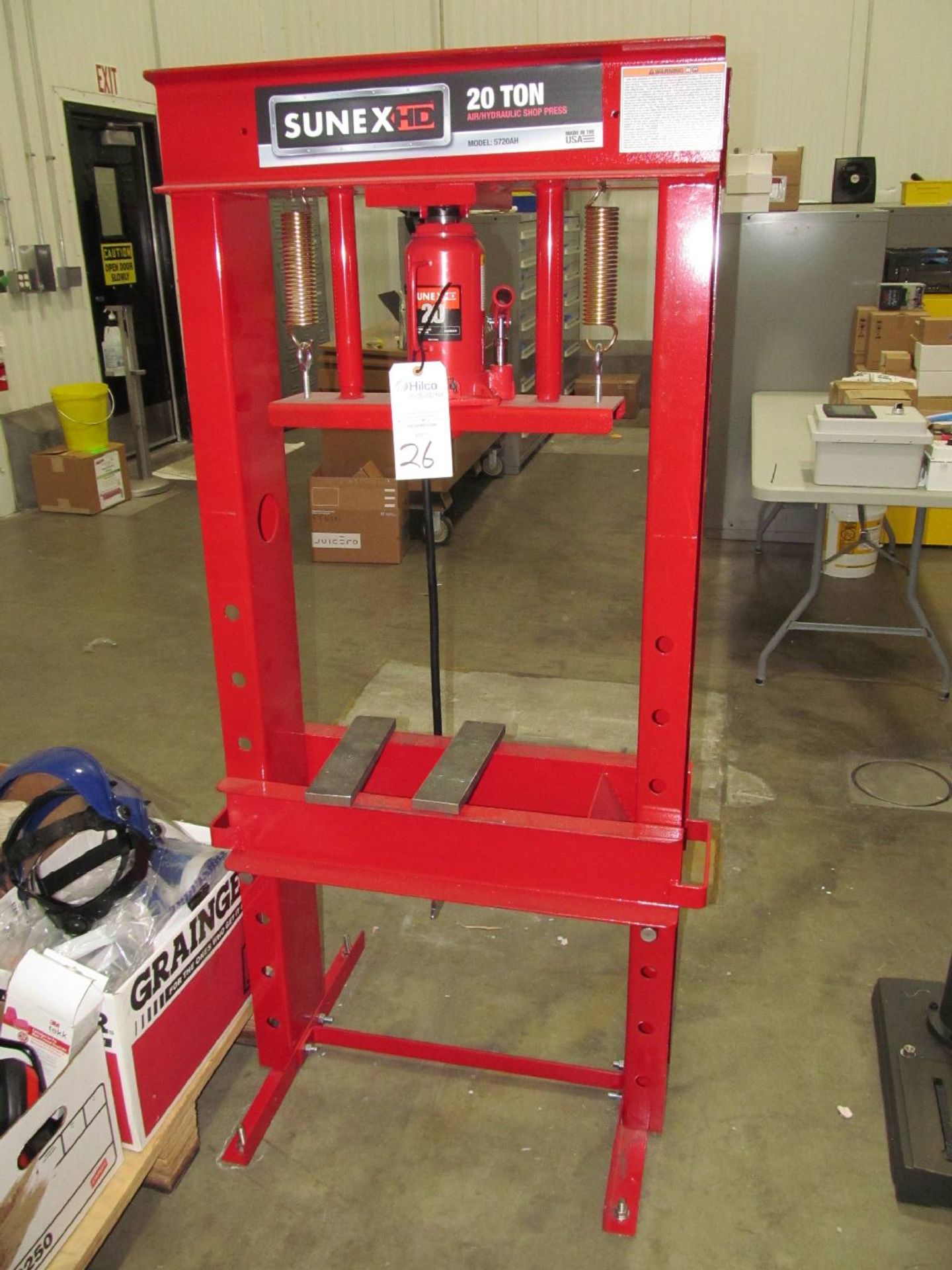 Sunex Tools Model 5720AH 20 Ton Hydraulic H-Frame Shop Press