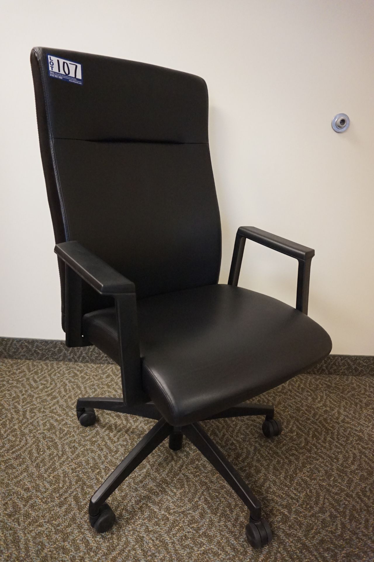 Steelcase Turnstone Swivel Arm Chair