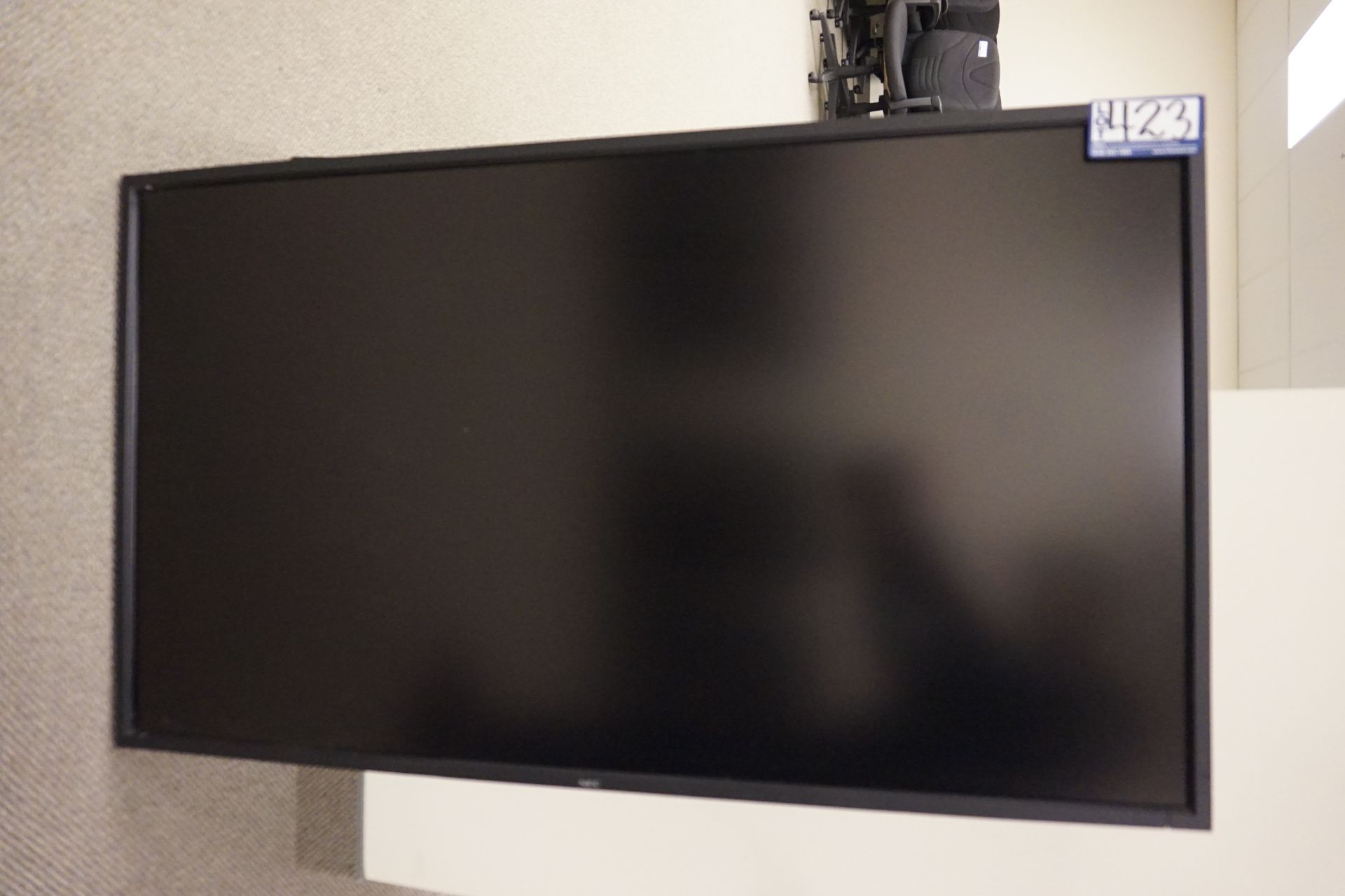 NEC Model MultiSync LCD4620/L466T7 Monitor