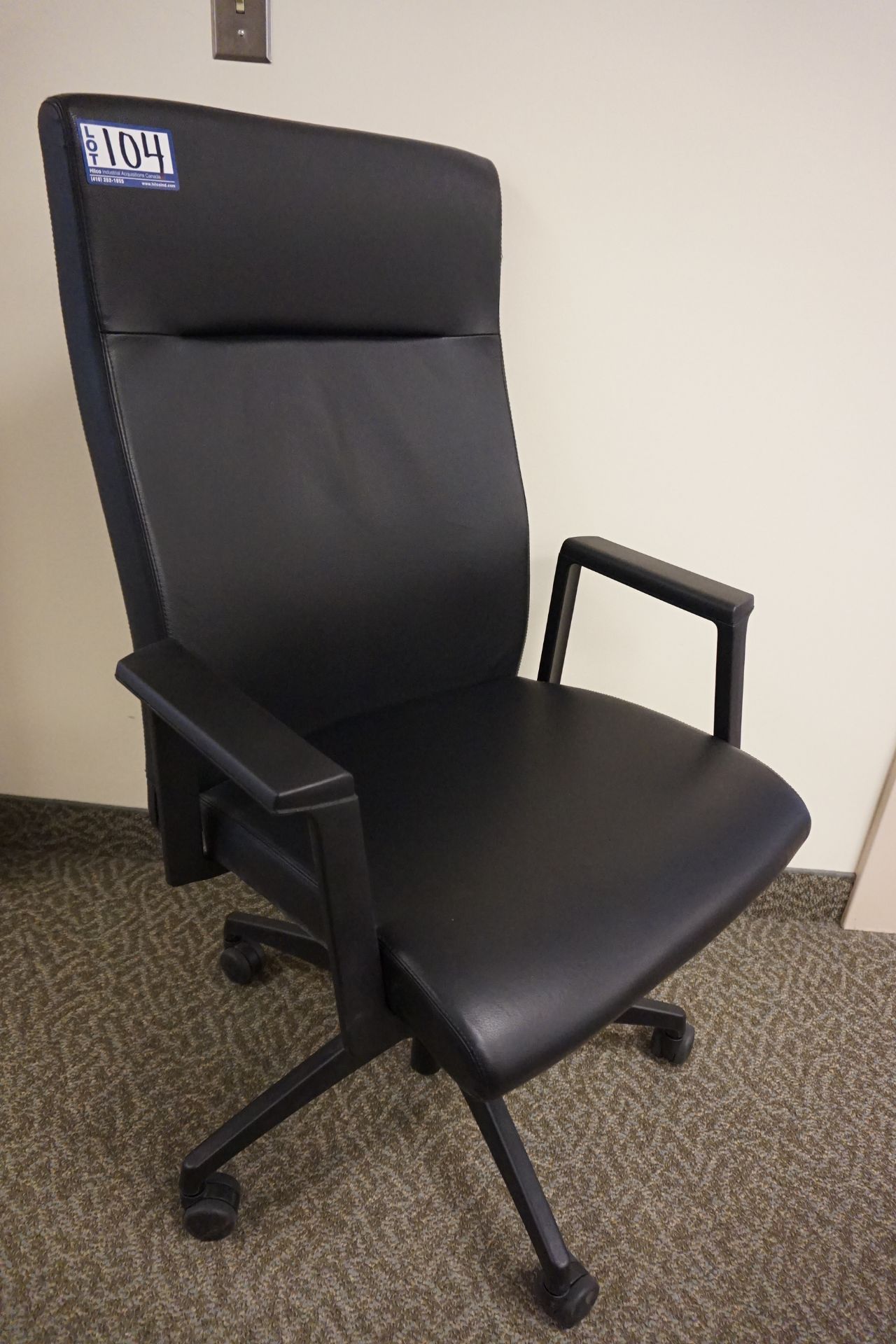 Steelcase Turnstone Swivel Arm Chair