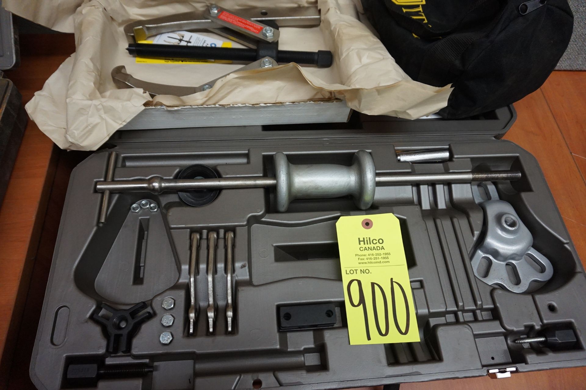 OTC Model 1039 Puller with 8-Way Slide Hammer Puller Set