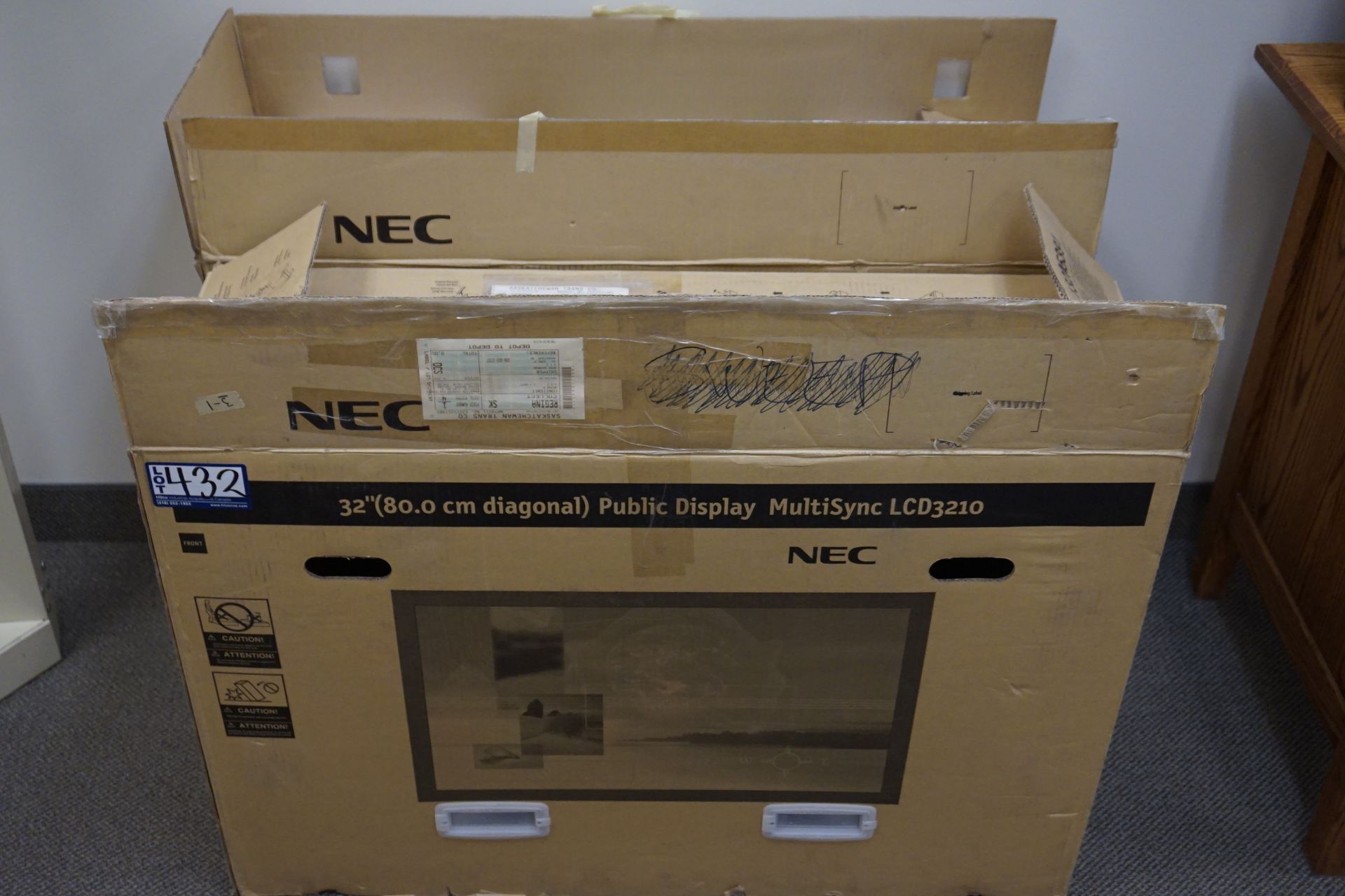 NEC Model MultiSync LCD3210 Monitors