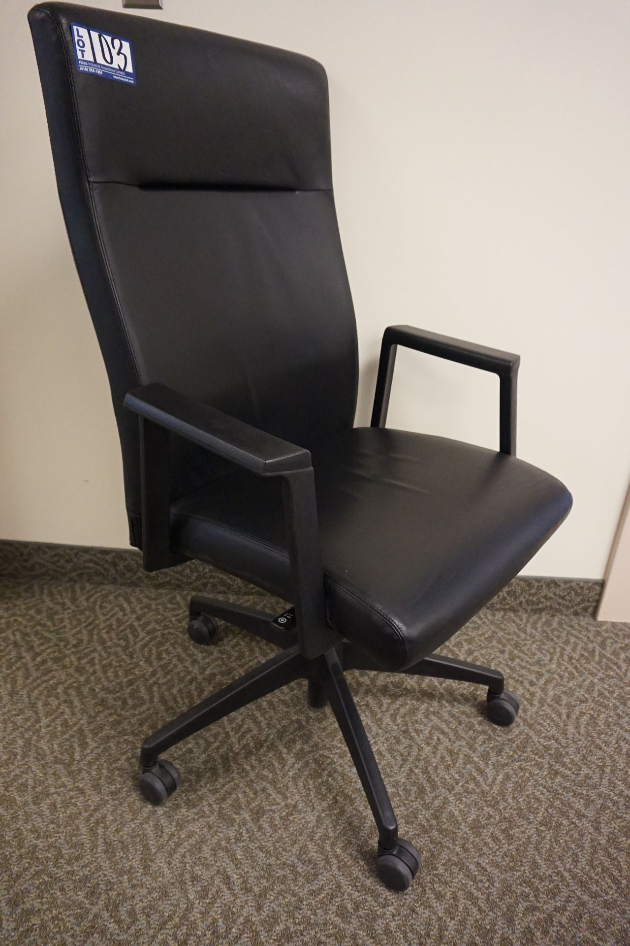 Steelcase Turnstone Swivel Arm Chair