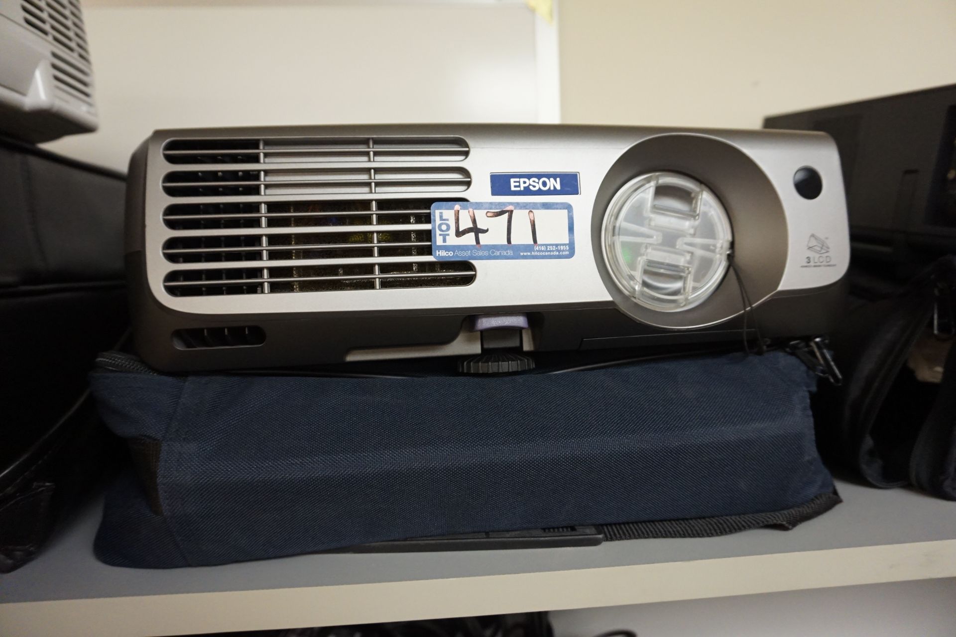 Epson Model EMP-61 LCD Projector