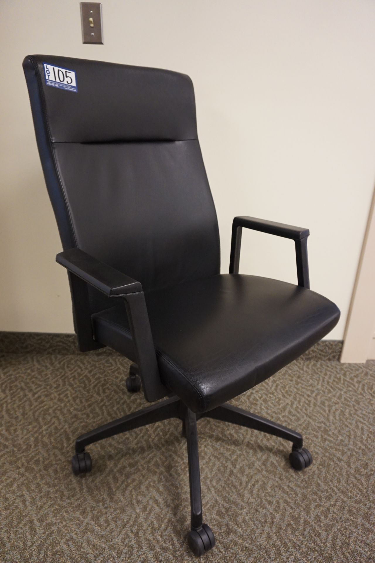 Steelcase Turnstone Swivel Arm Chair