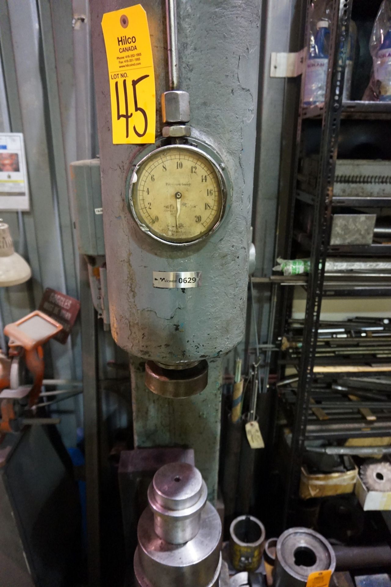 Mills Hydraulic Press 600V Serial Number: n/a - Image 3 of 3