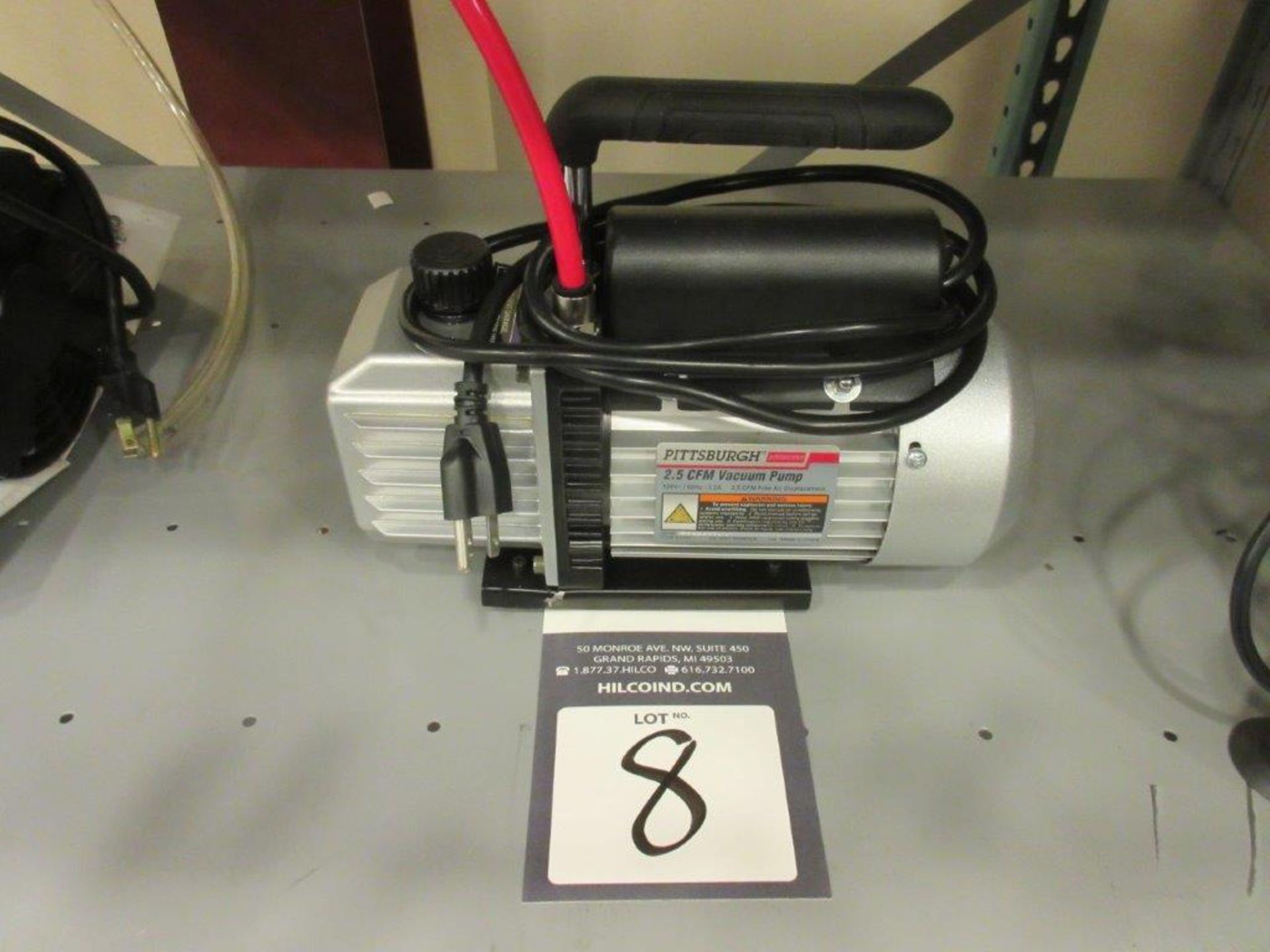Pittsburgh 2.5 CFM Vacuum Pump