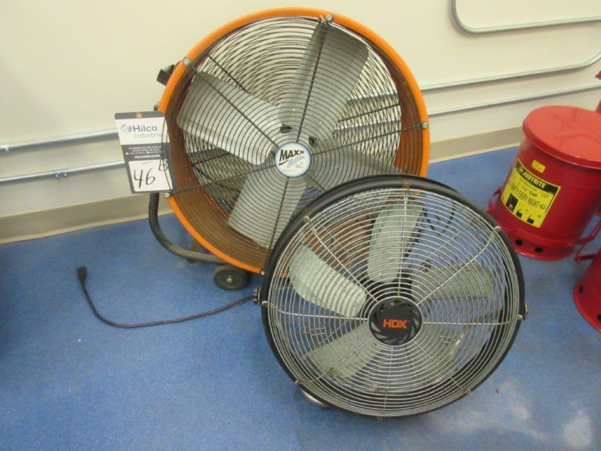 MAXX 24" Barrel Fan